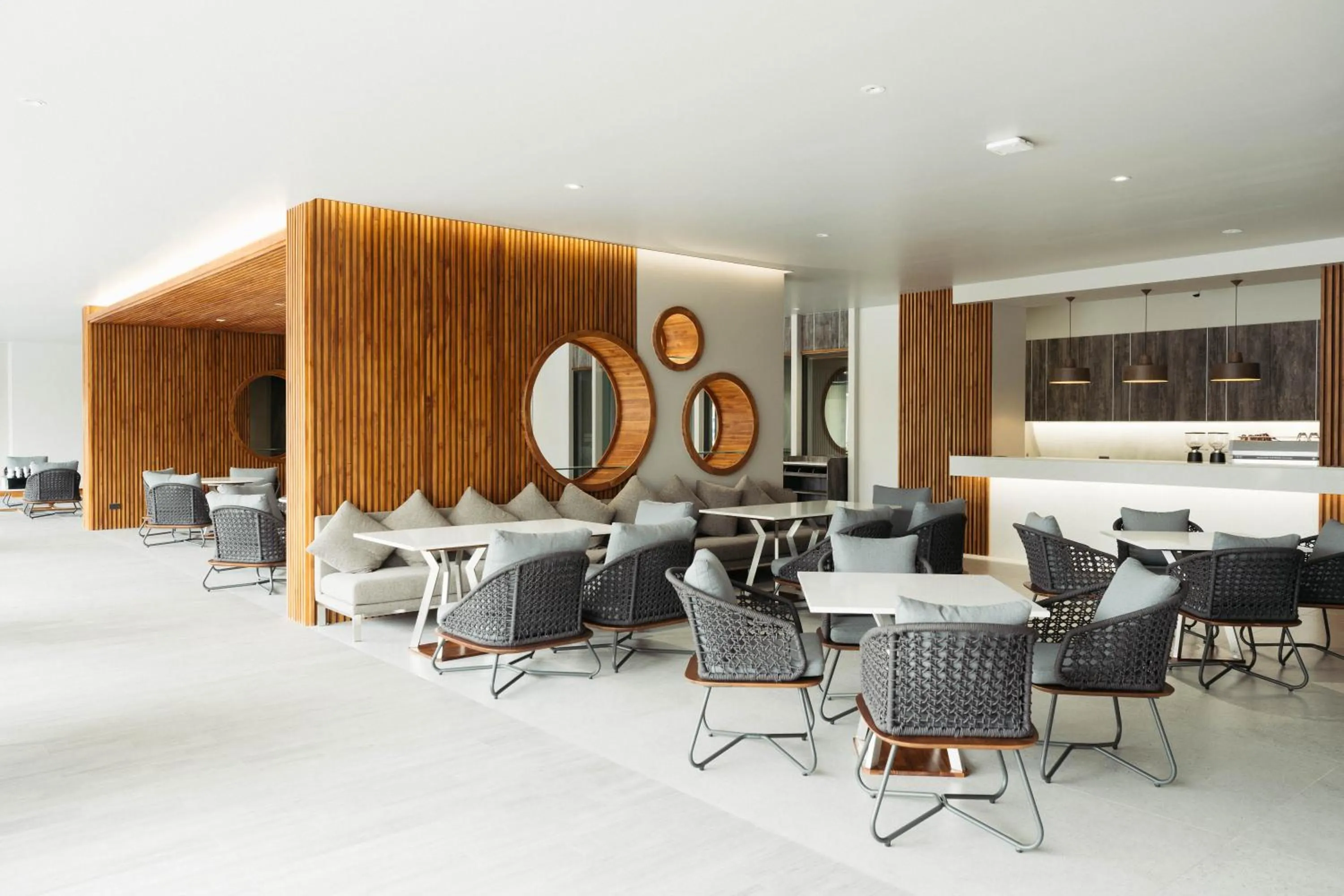 Restaurant/places to eat in SN Residences