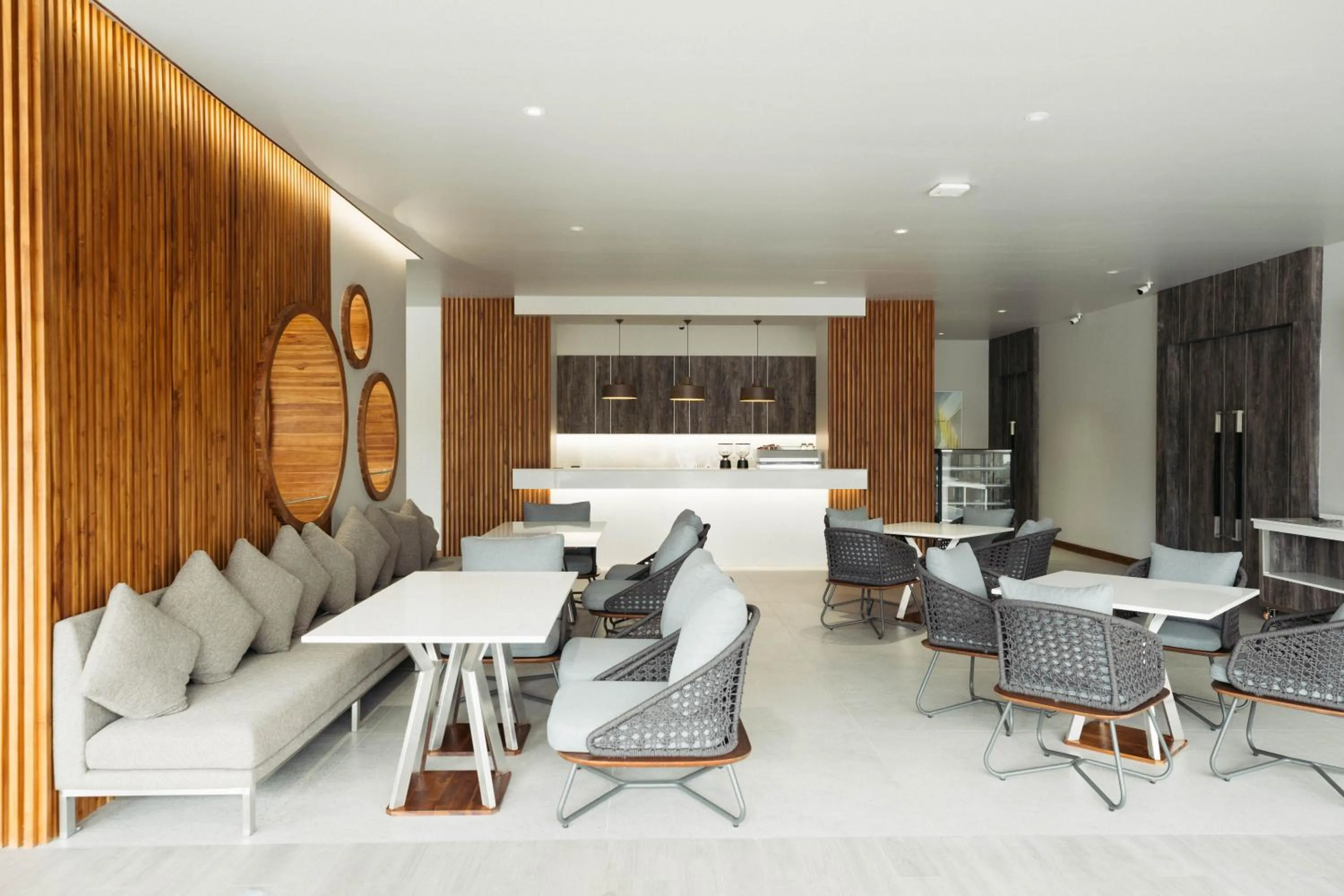 Restaurant/places to eat in SN Residences