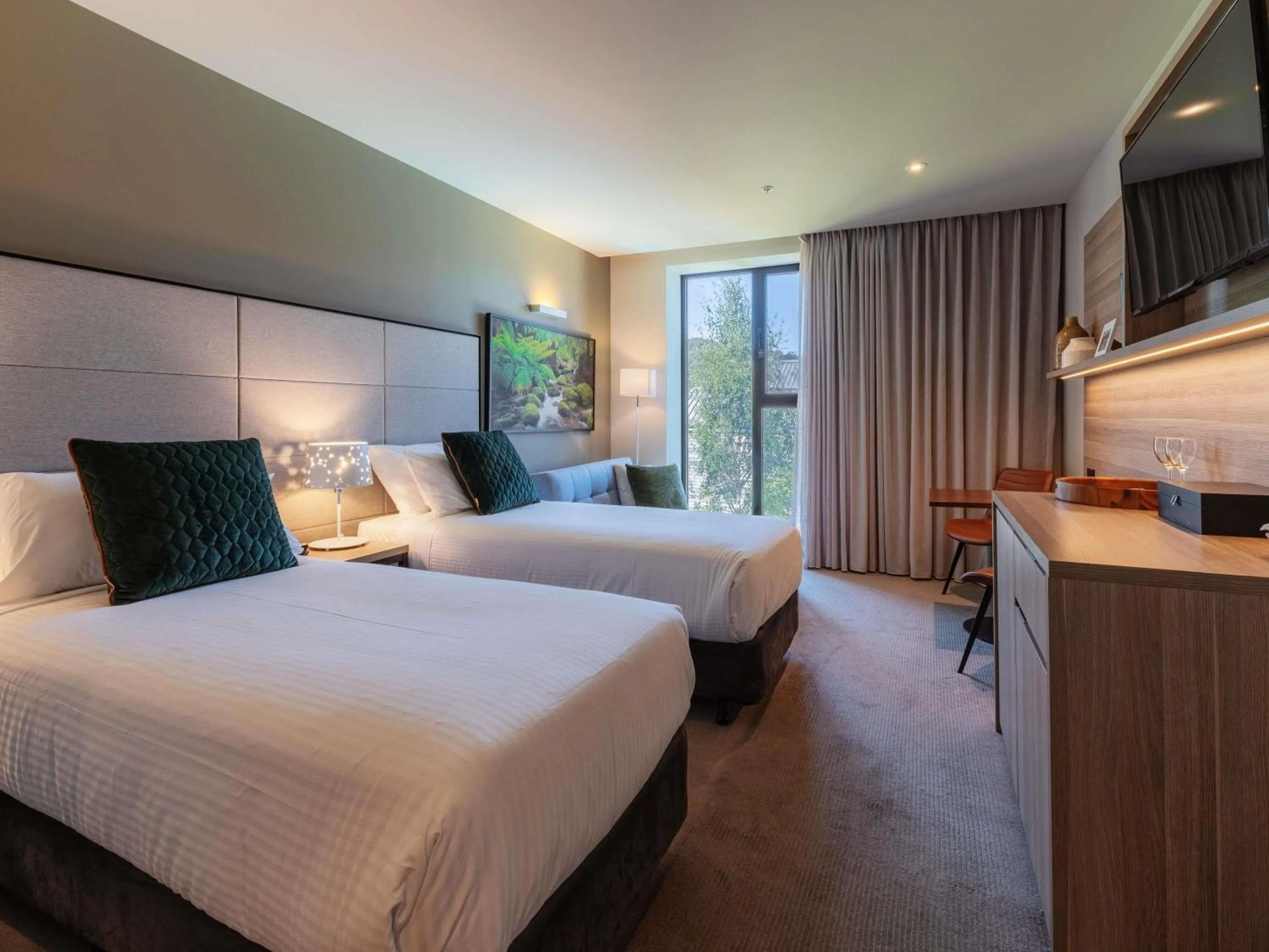 Bedroom, Bed in Peppers Marysville