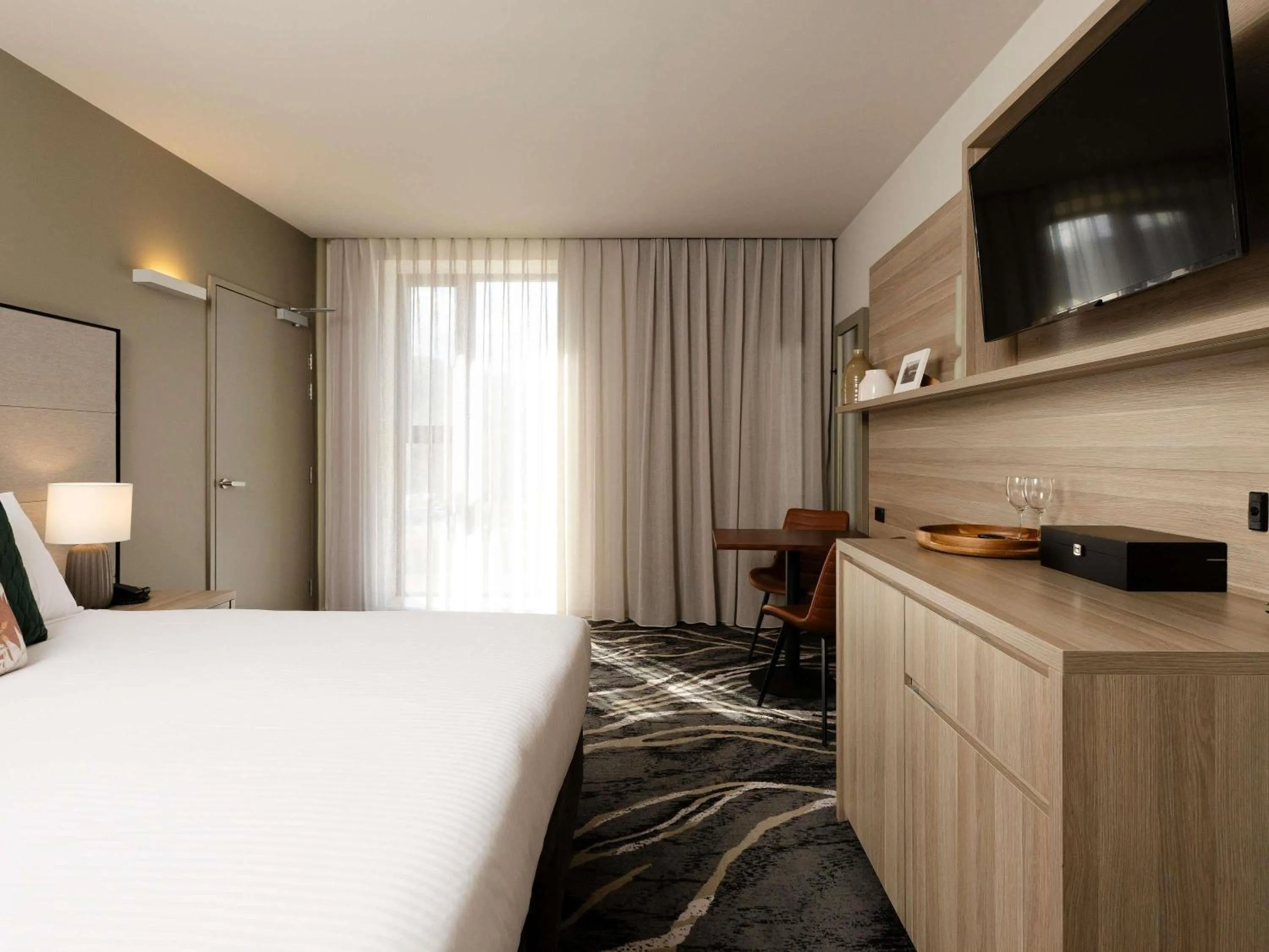 Bedroom, Bed in Peppers Marysville