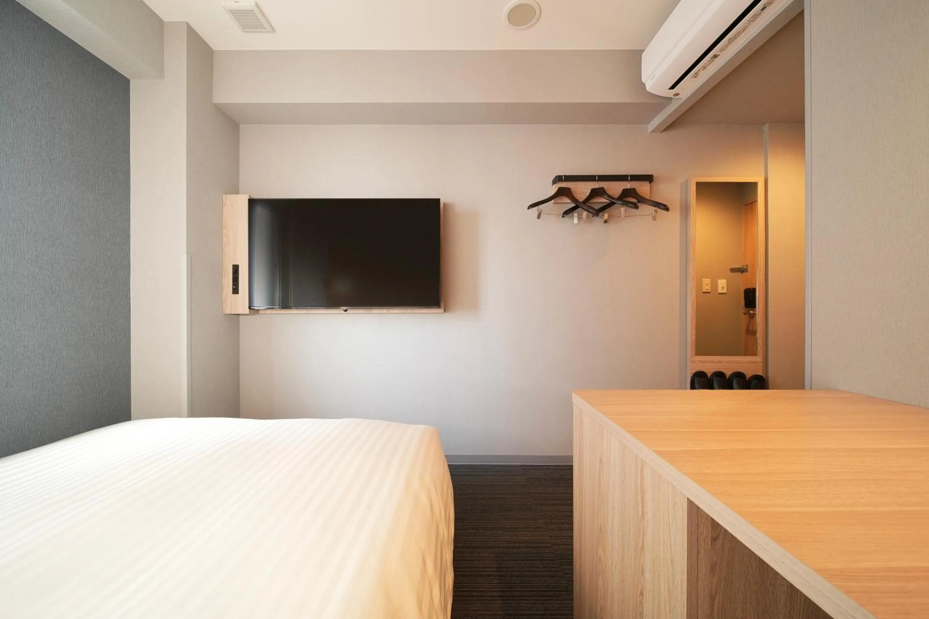 Bed in Super Hotel Utsunomiya