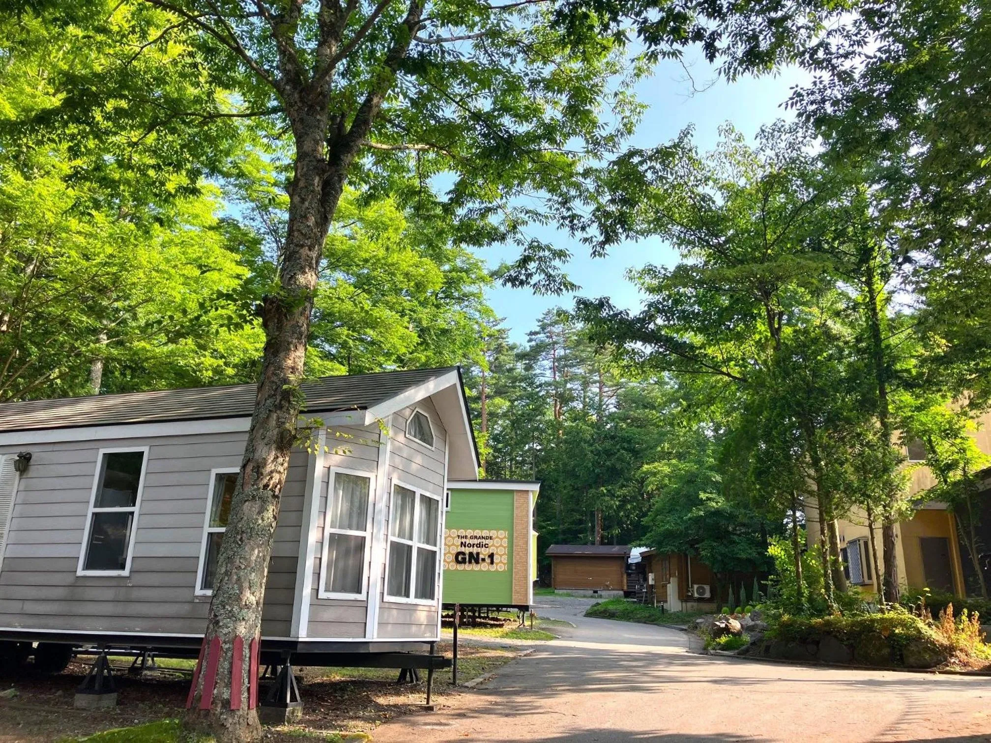Neighbourhood in PICA Fujiyoshida