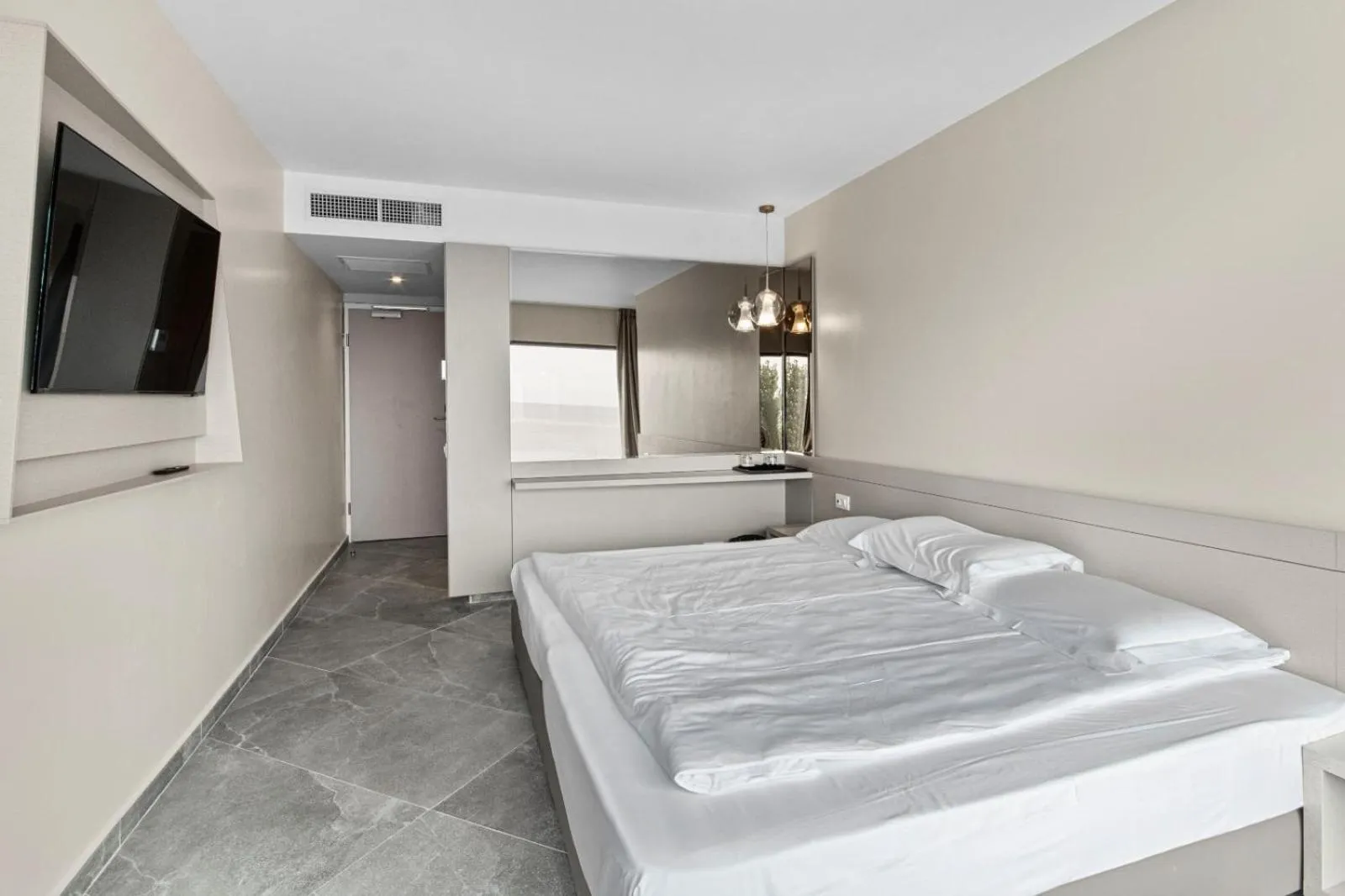 Bed in Hotel Atena***