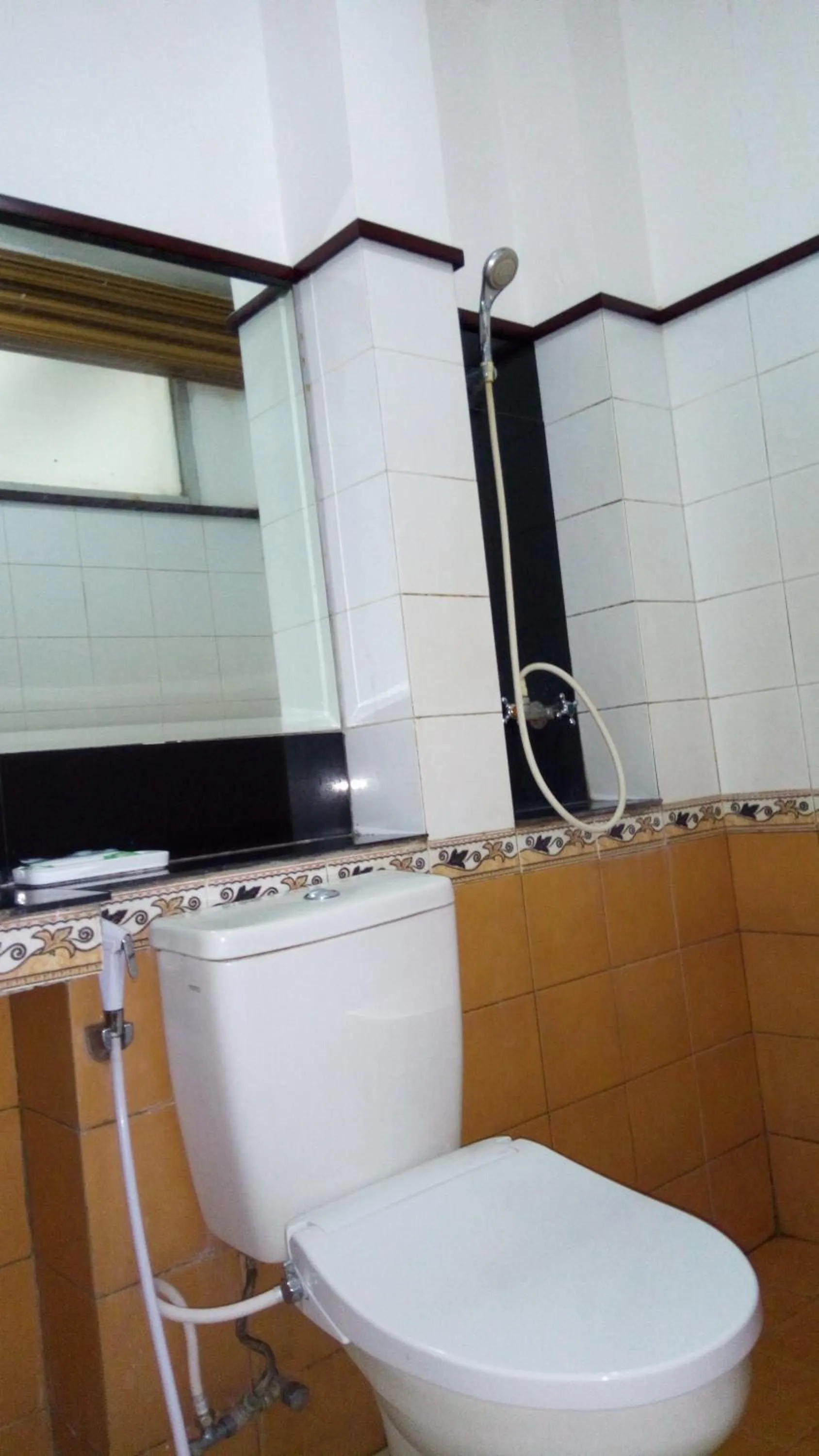 Bathroom in Hotel S3 Setrasari Bandung