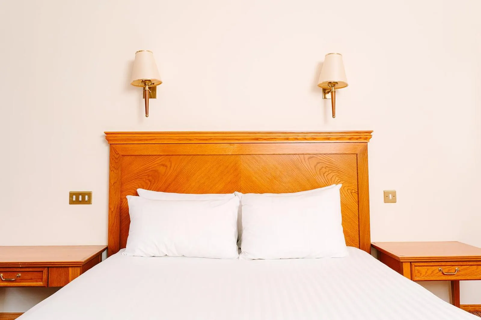 Bed in Royal Berkshire