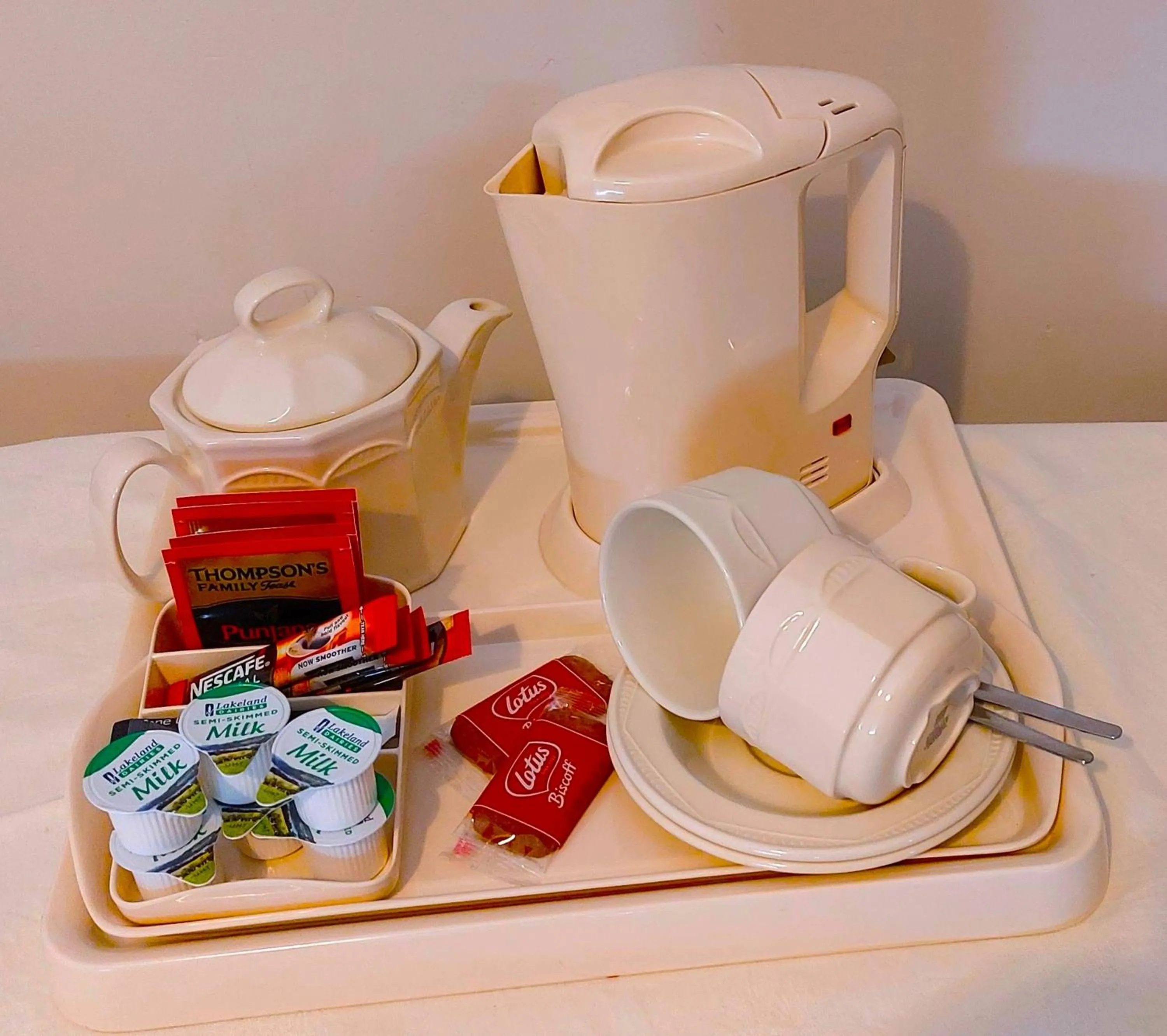 Coffee/tea facilities in Enniskeen Country House Hotel