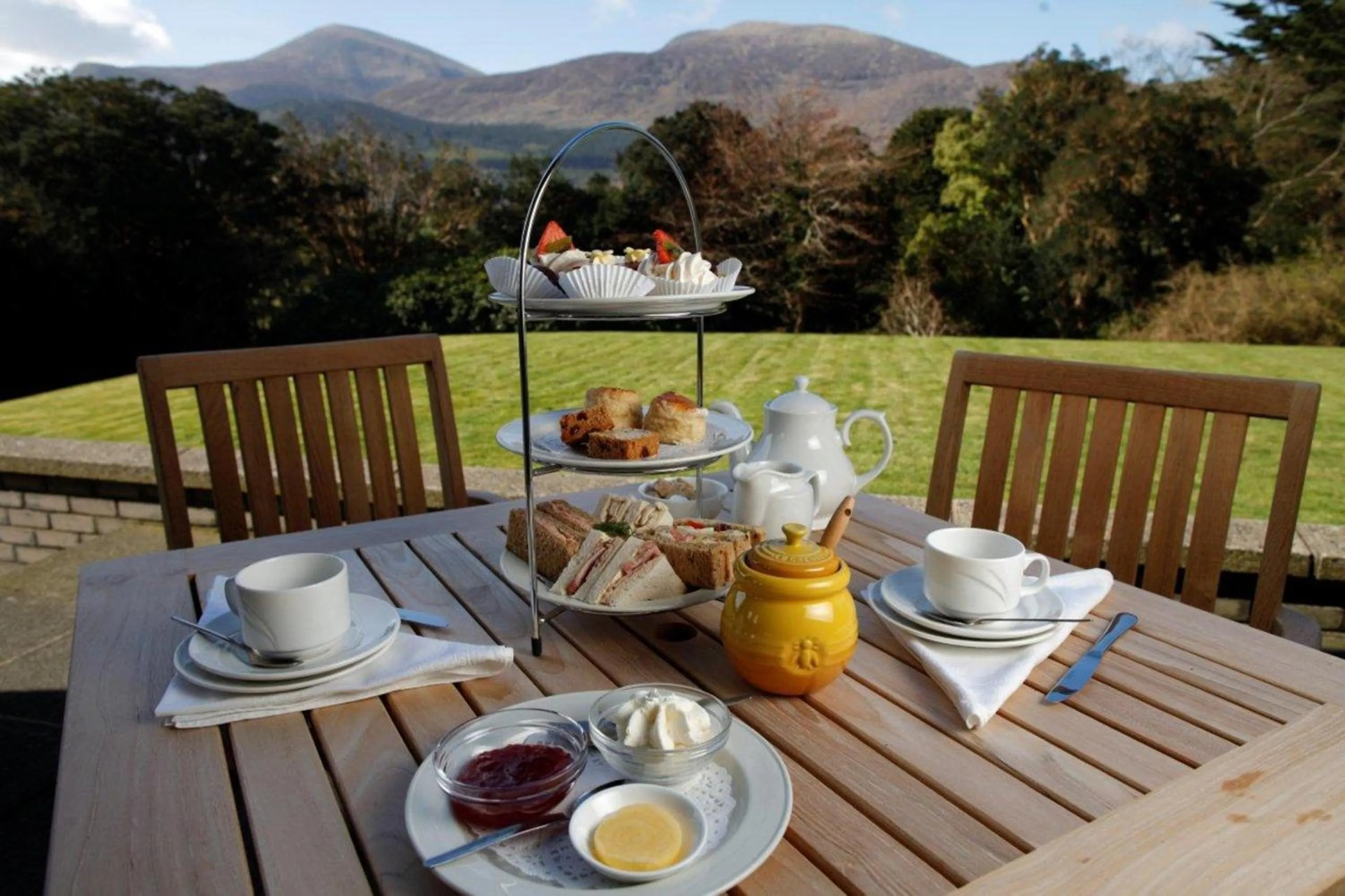 Restaurant/places to eat in Enniskeen Country House Hotel