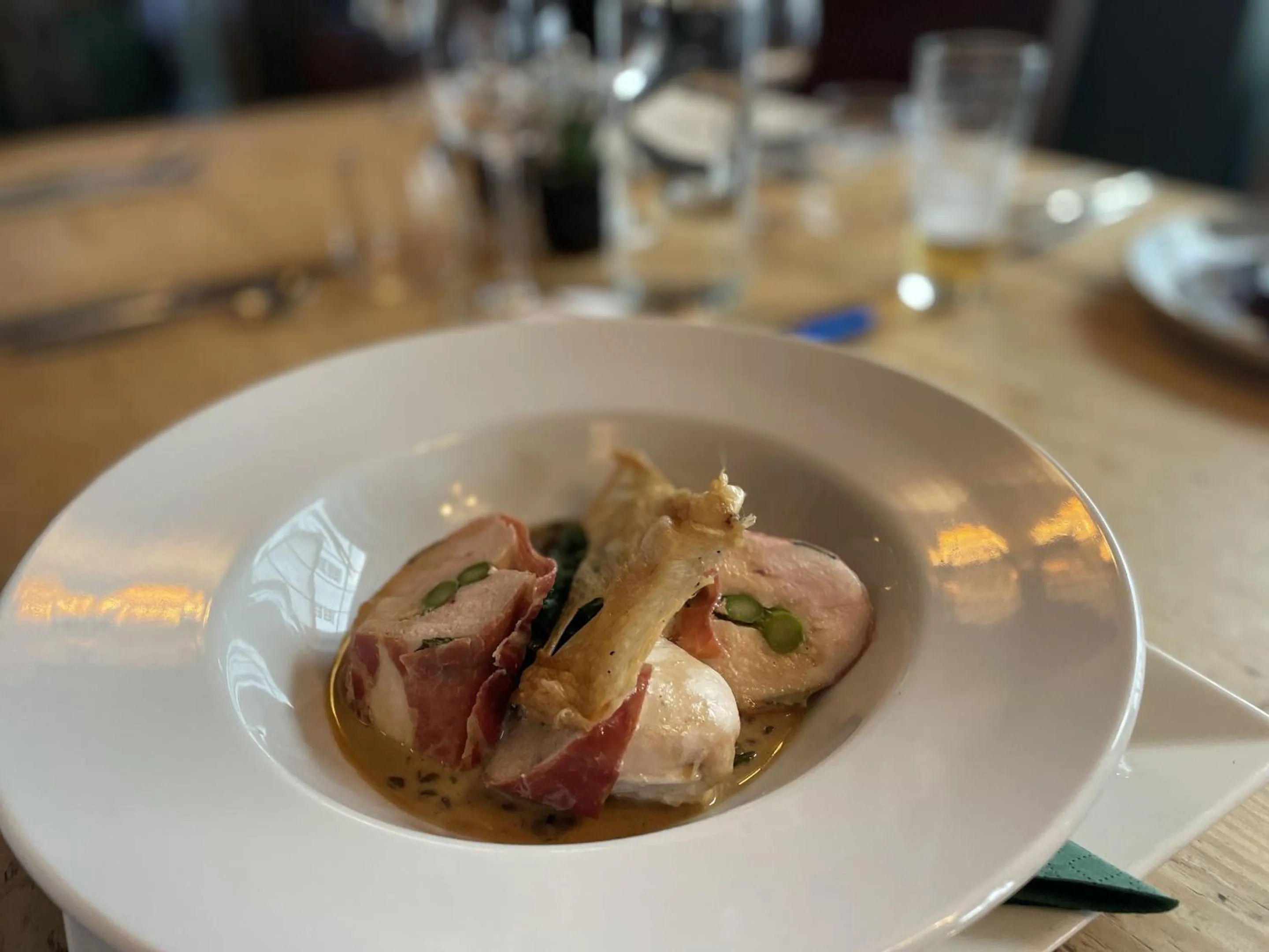 Food and drinks in White Hart Hotel