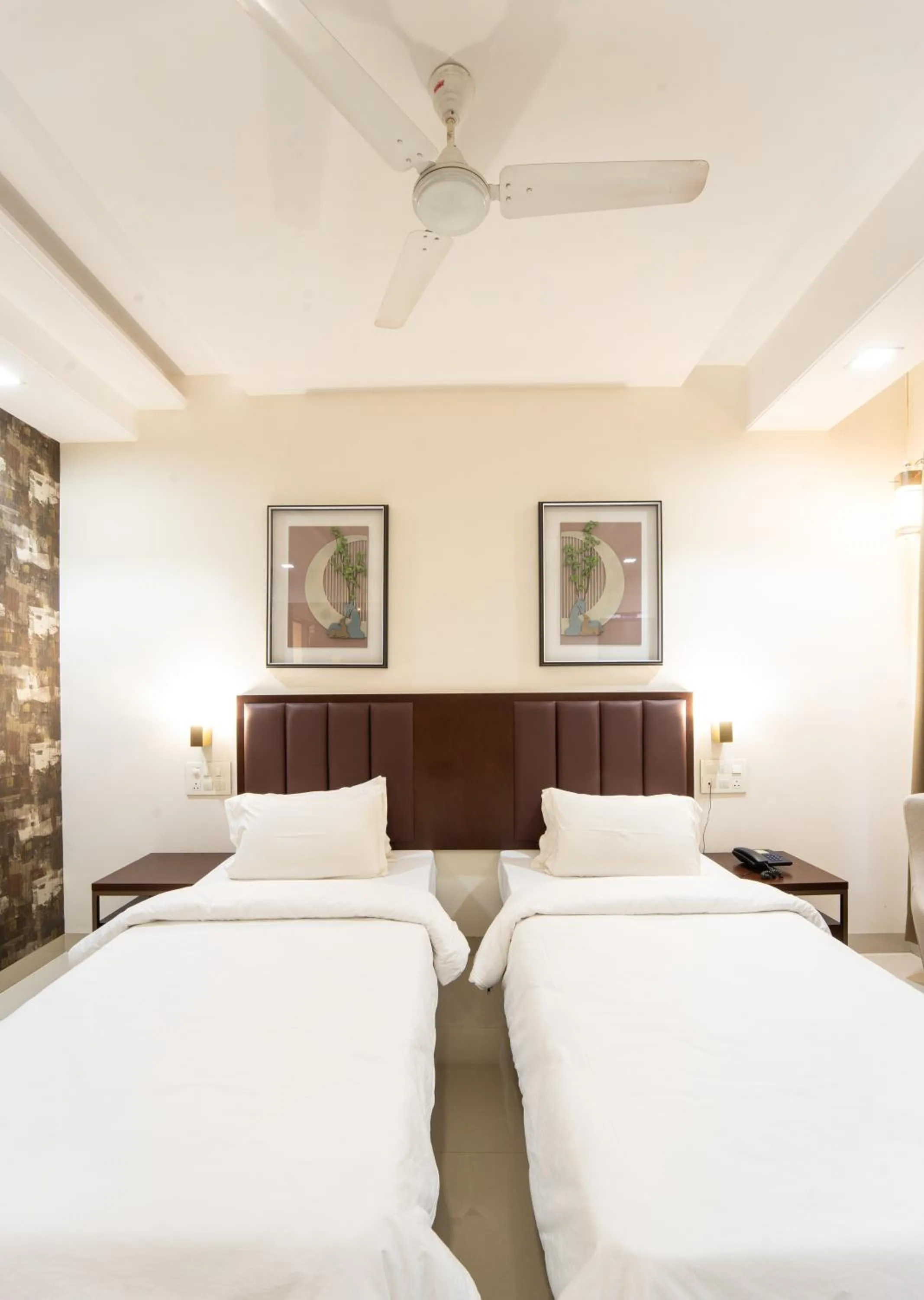 Bed in Krishna Inn