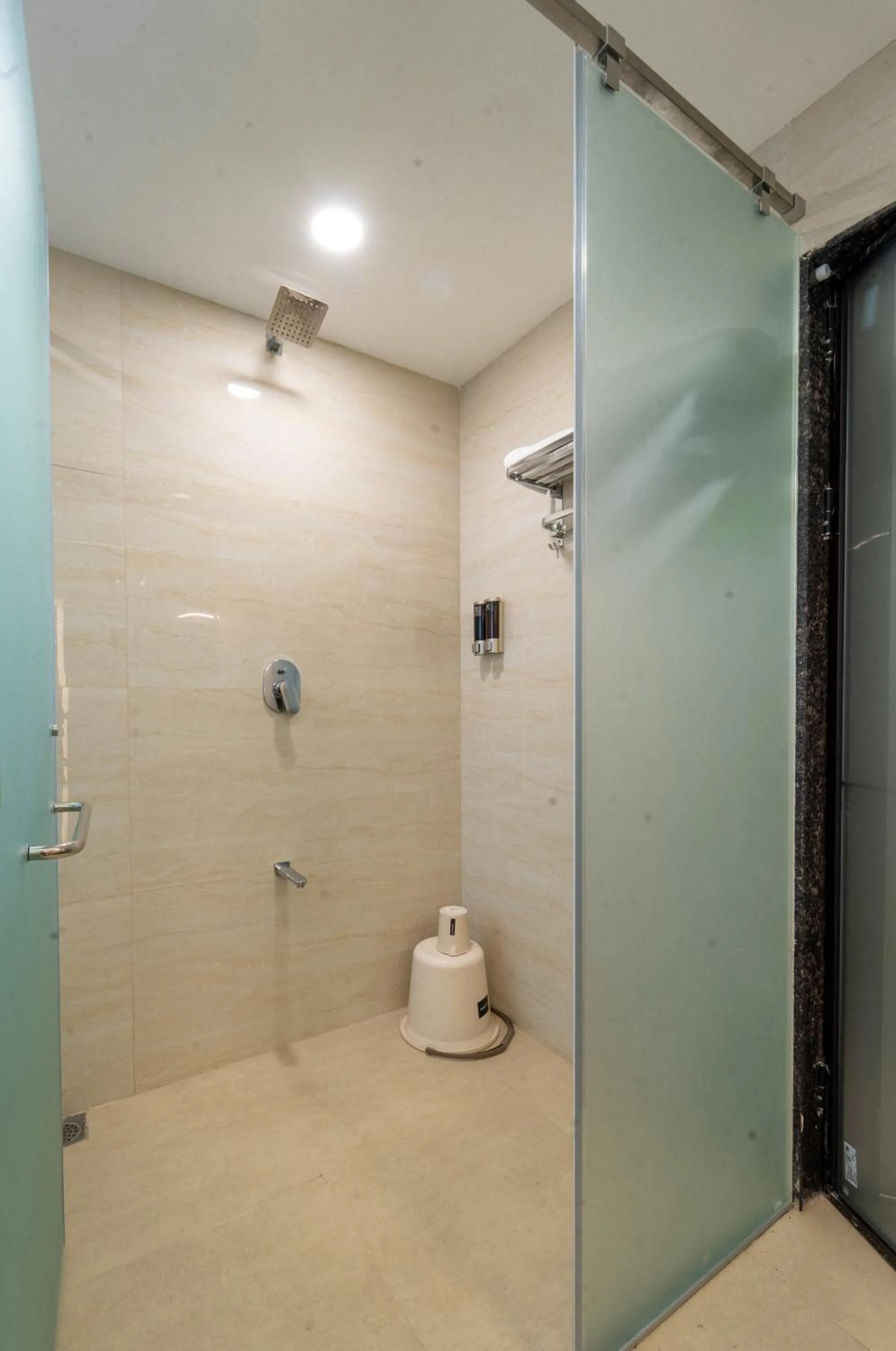 Bathroom in Krishna Inn