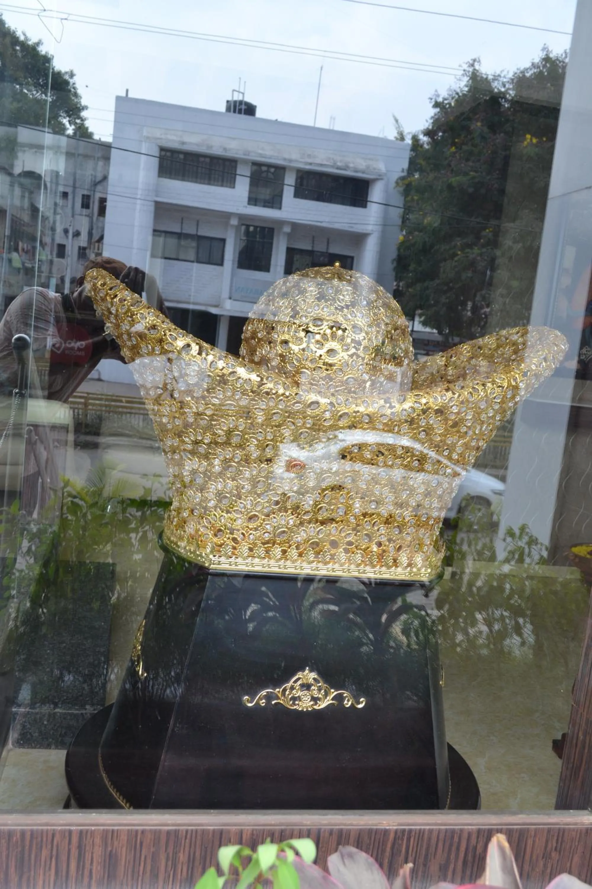 Decorative detail in Krishna Inn