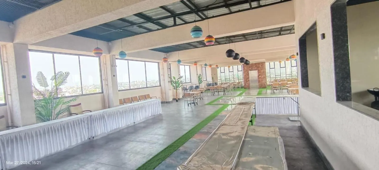 Restaurant/places to eat in Krishna Inn