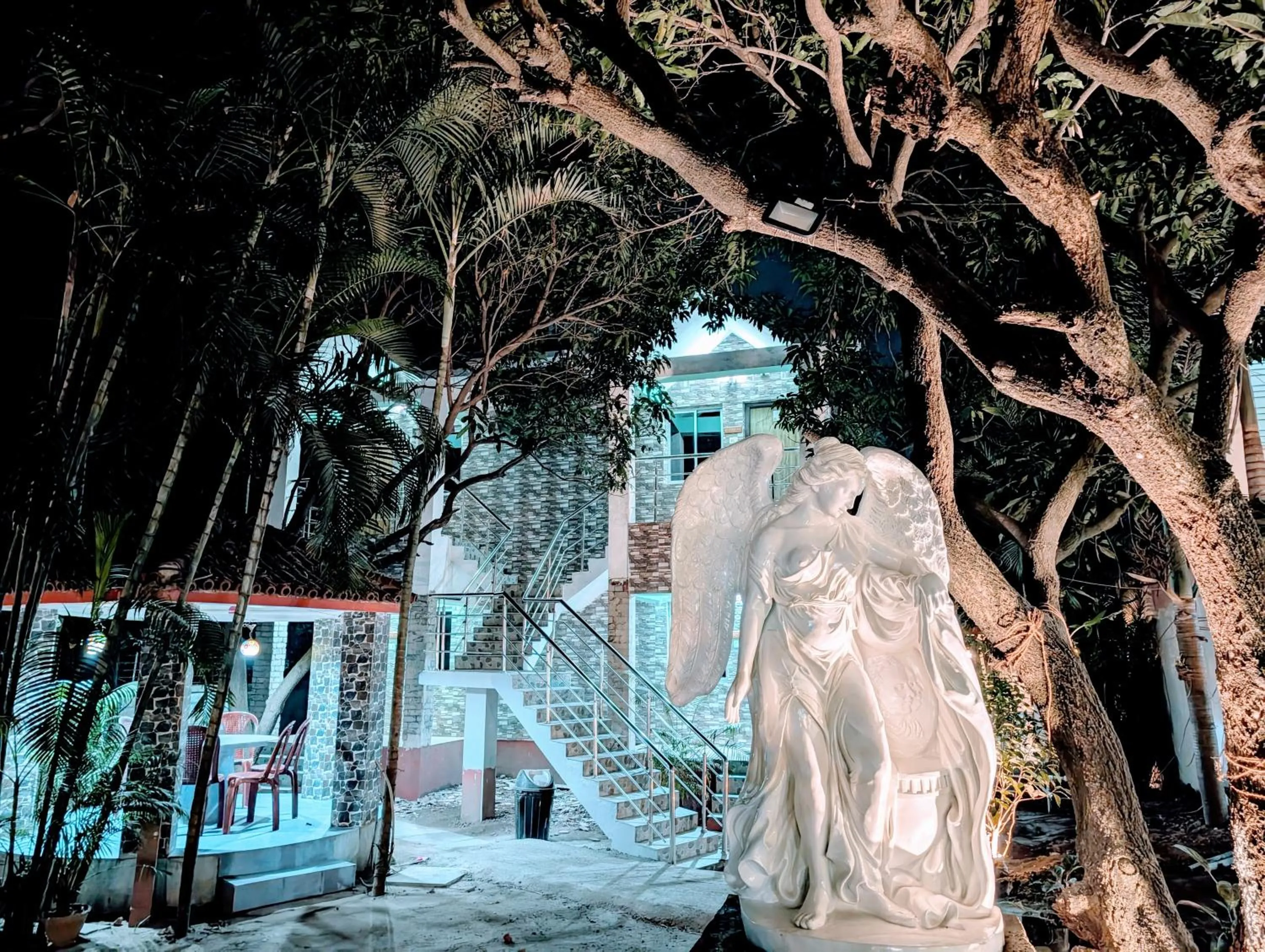 Property building in Rangamati Garden Resort