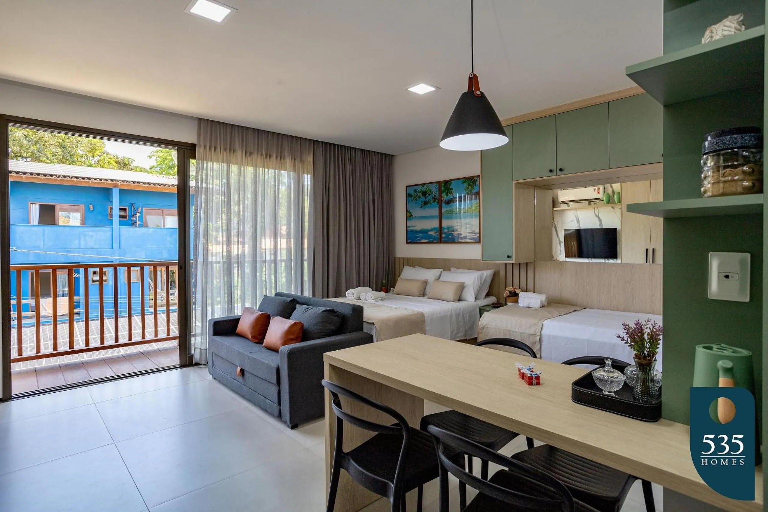 Living room, Bed in Estúdio Exclusivo: Conforto e Estilo em Itacaré