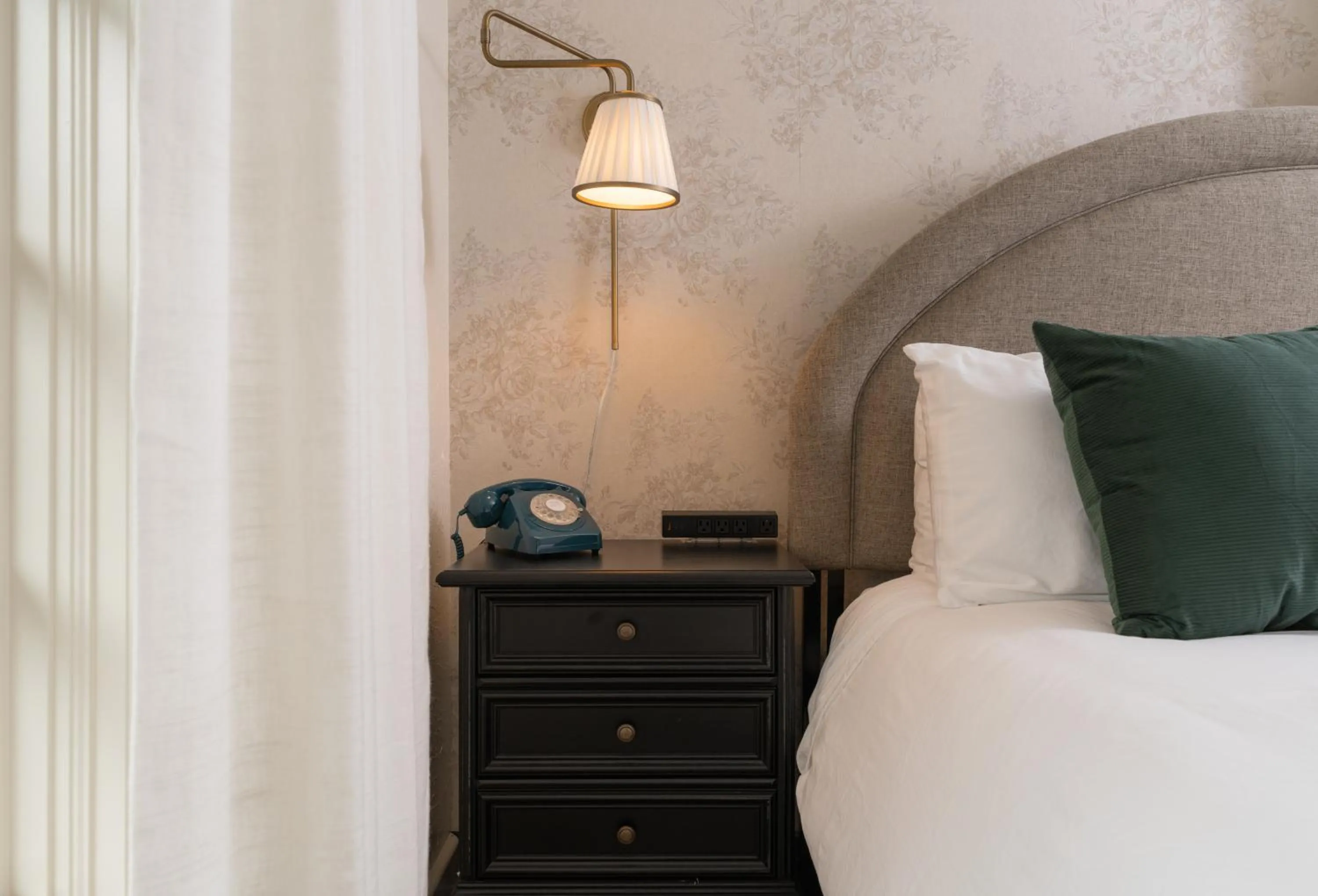 Bed in Petit Soleil - Bed, Breakfast and Bar