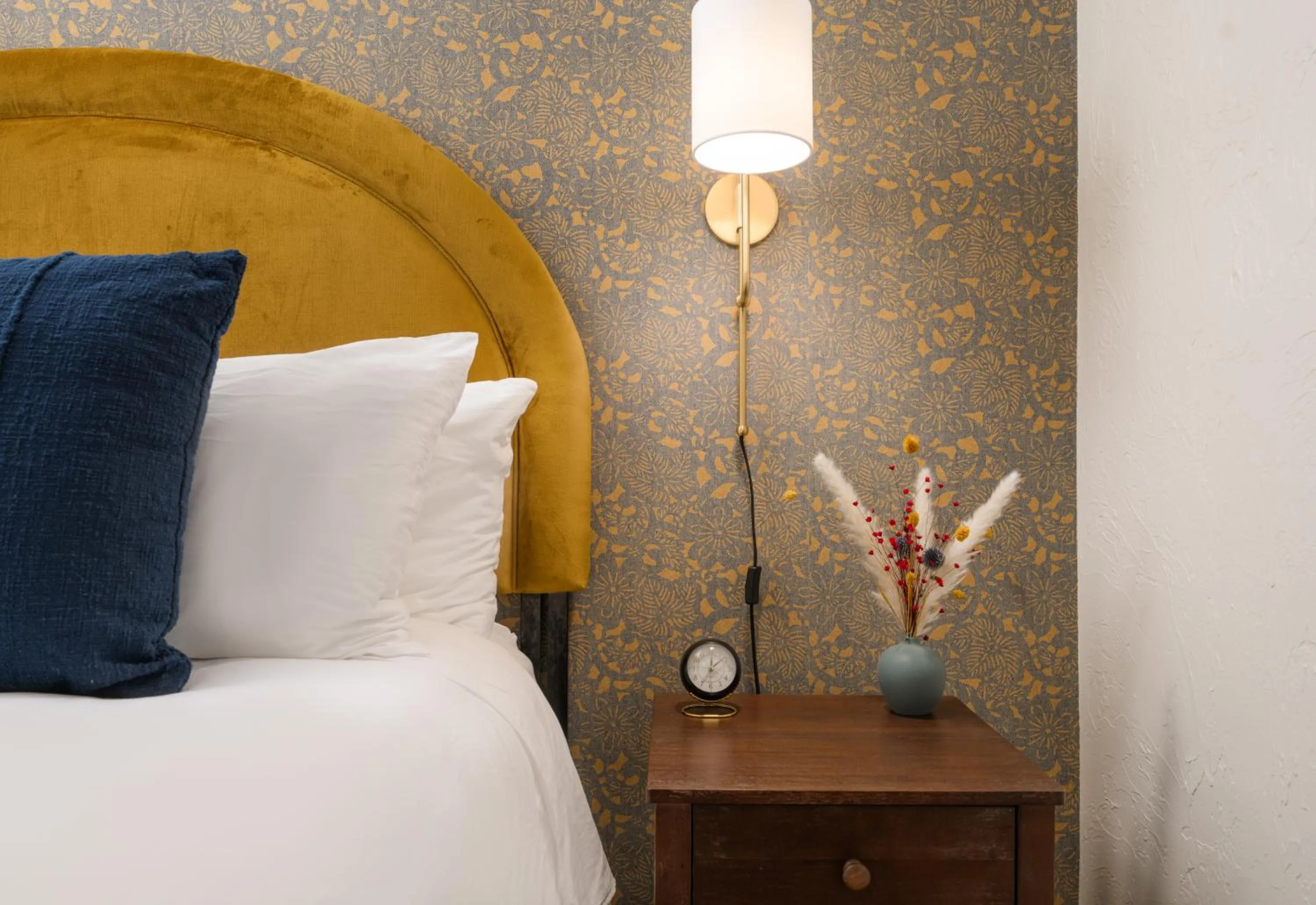 Bed in Petit Soleil - Bed, Breakfast and Bar