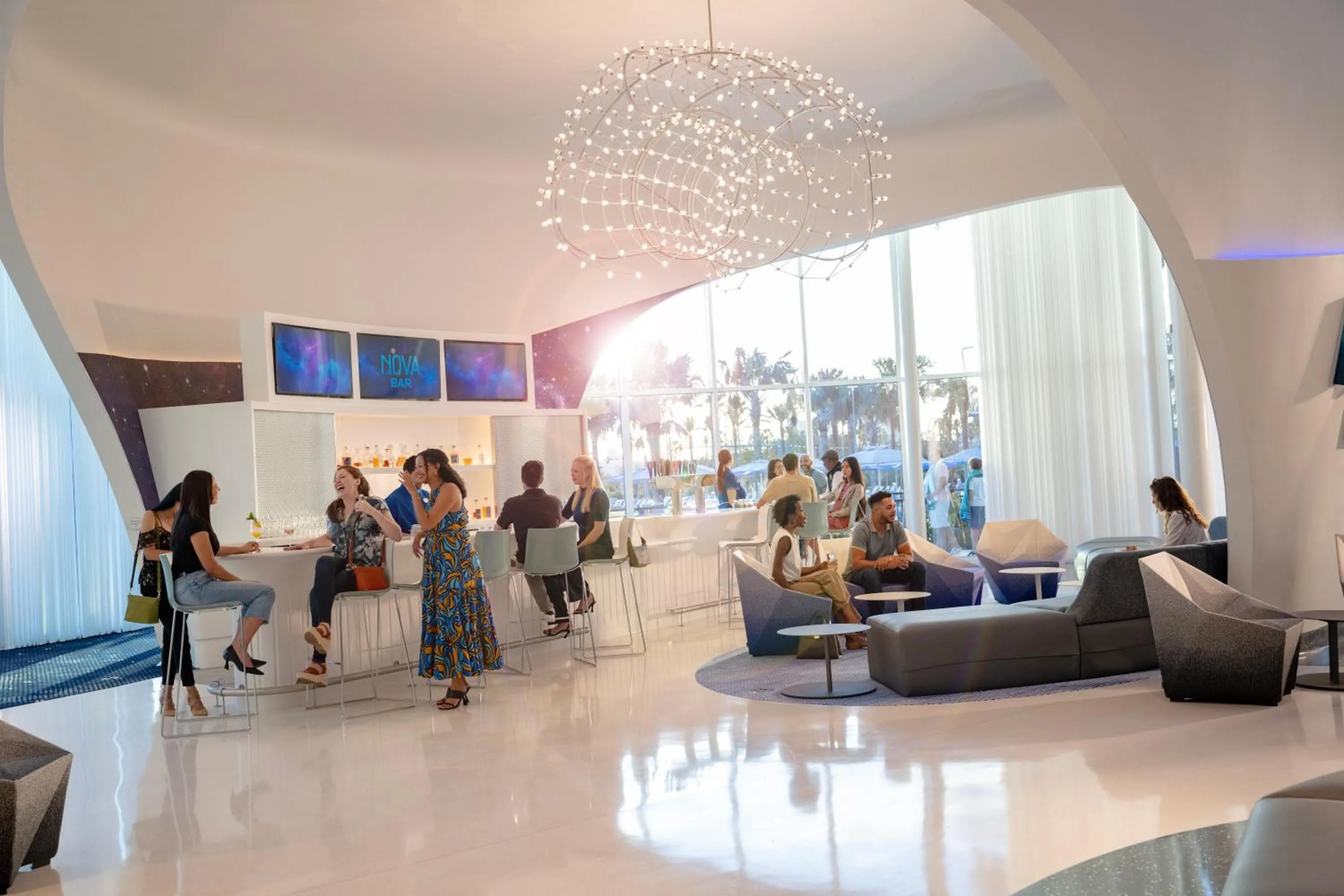 Restaurant/places to eat in Universal's Stella Nova Resort