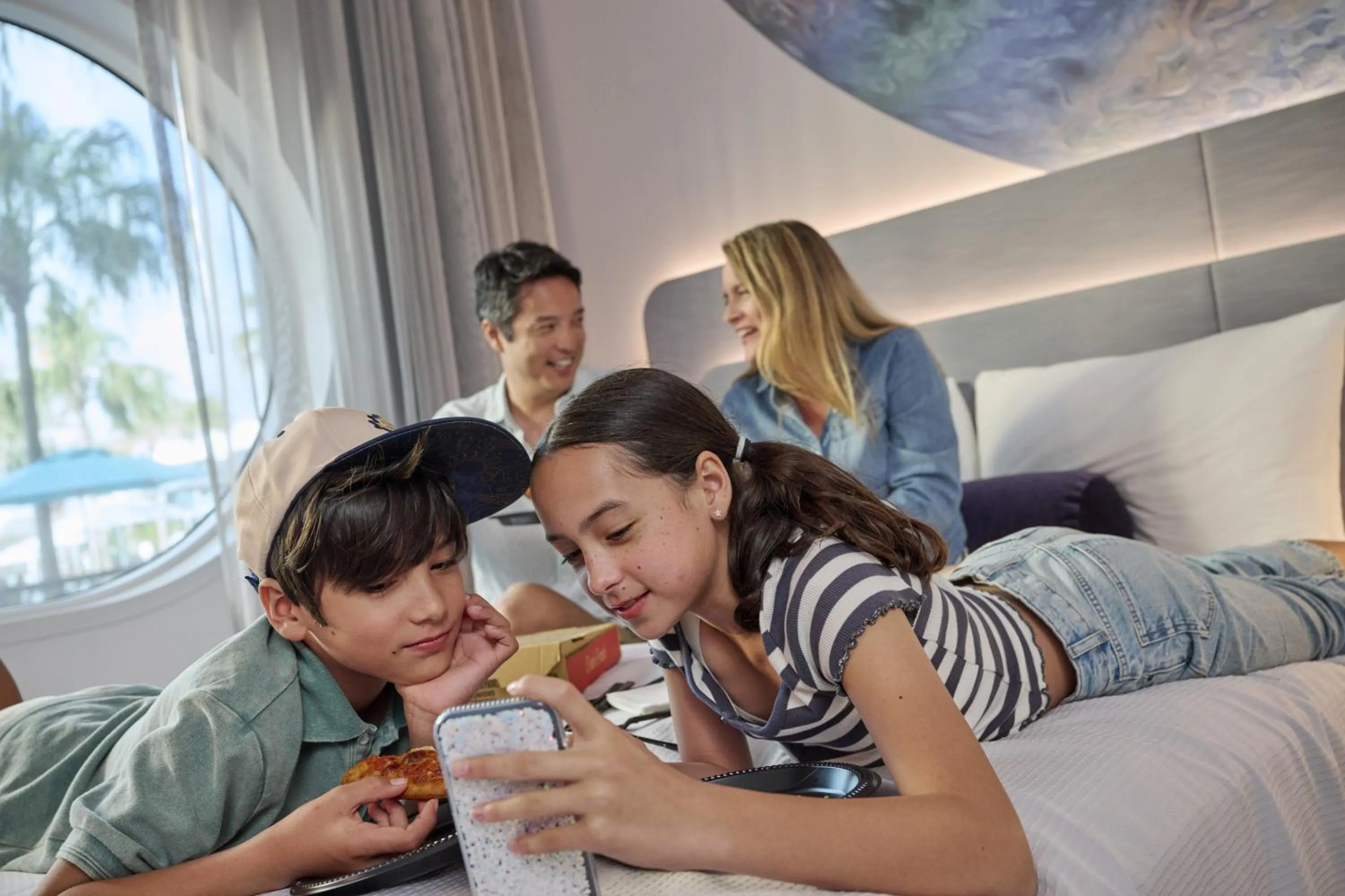 Bedroom, Bed in Universal's Terra Luna Resort