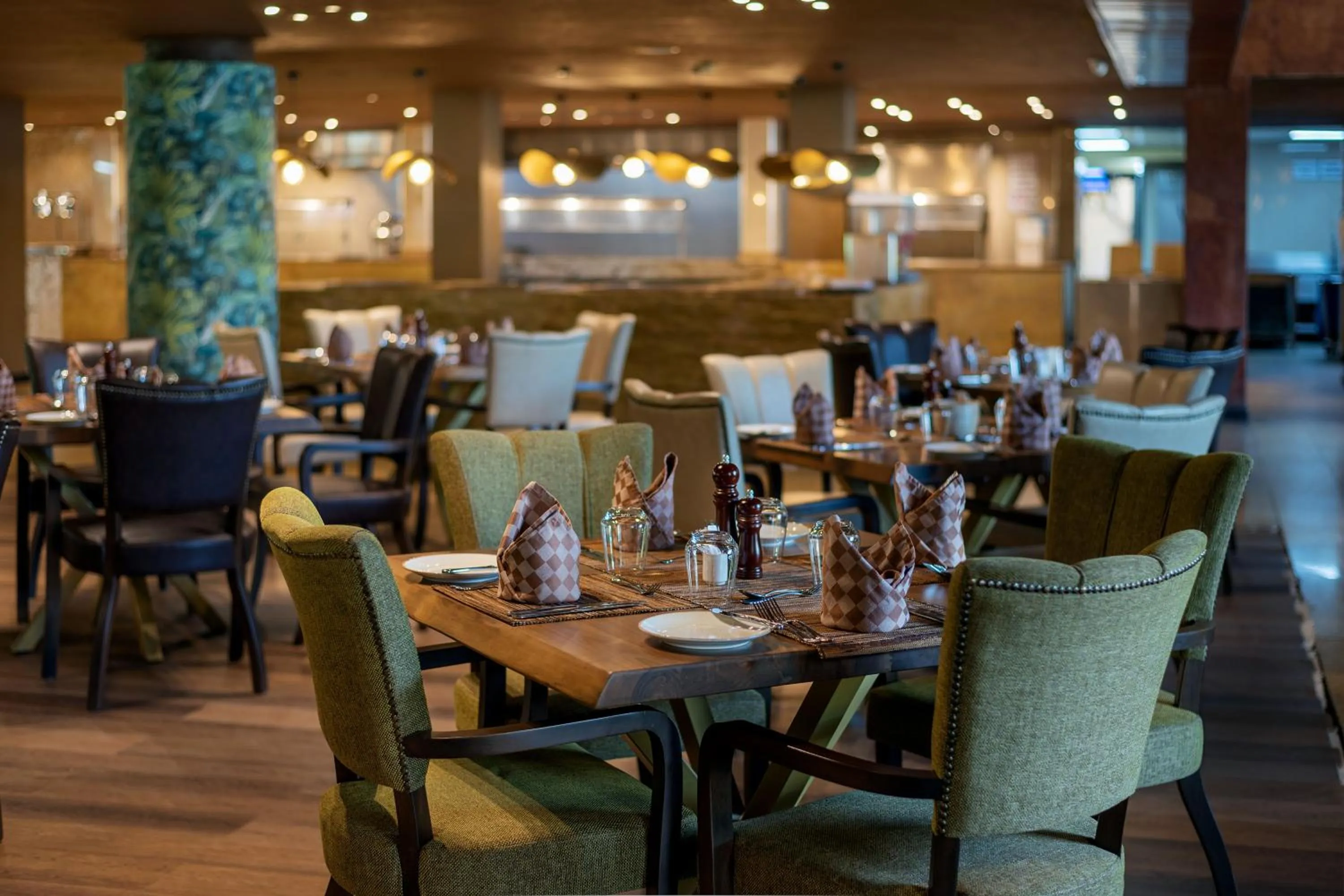 Restaurant/places to eat in Speke Resort and Conference Center