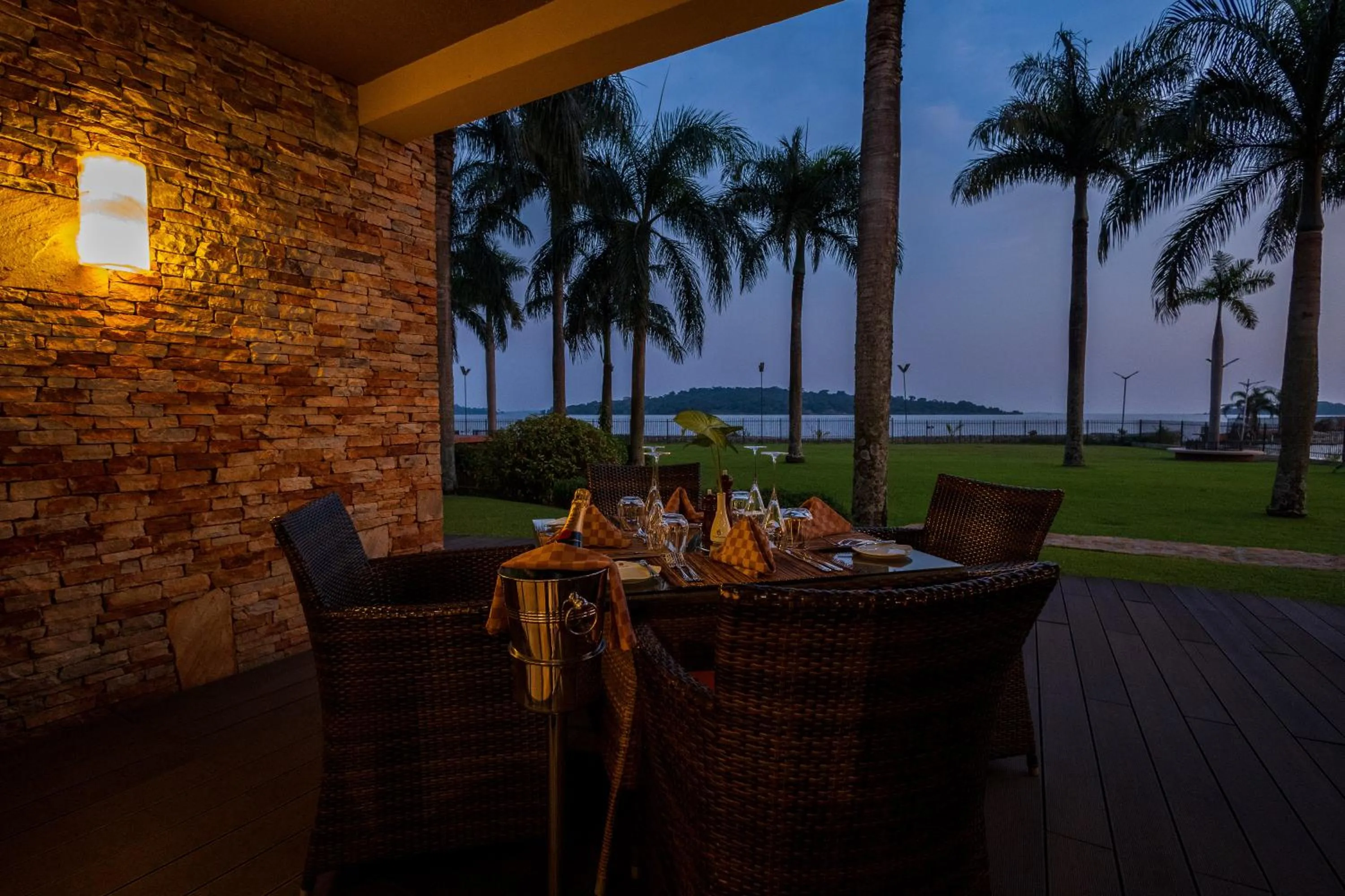 Food and drinks in Speke Resort and Conference Center