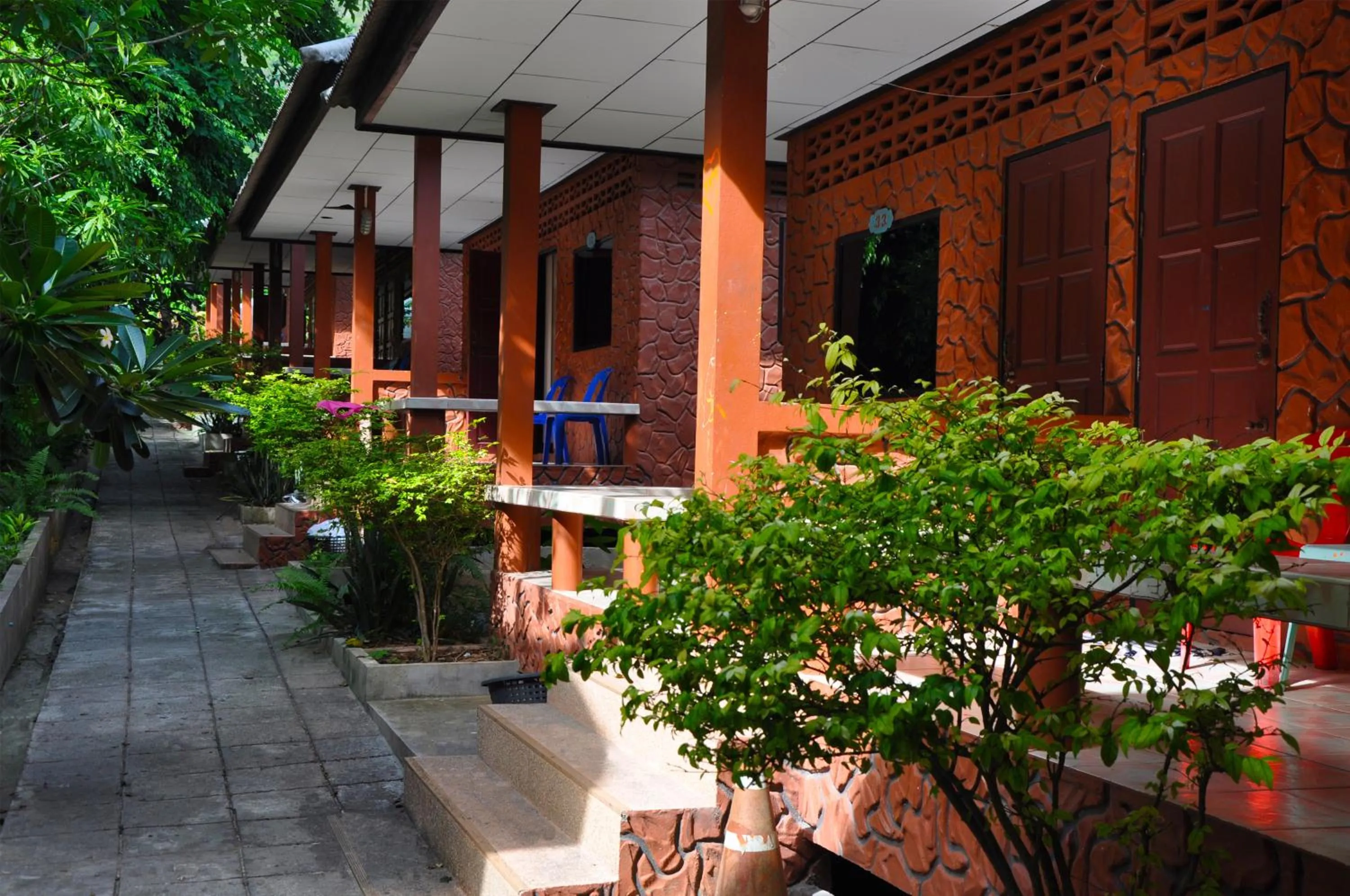 Photo of the whole room in Coral Bungalows