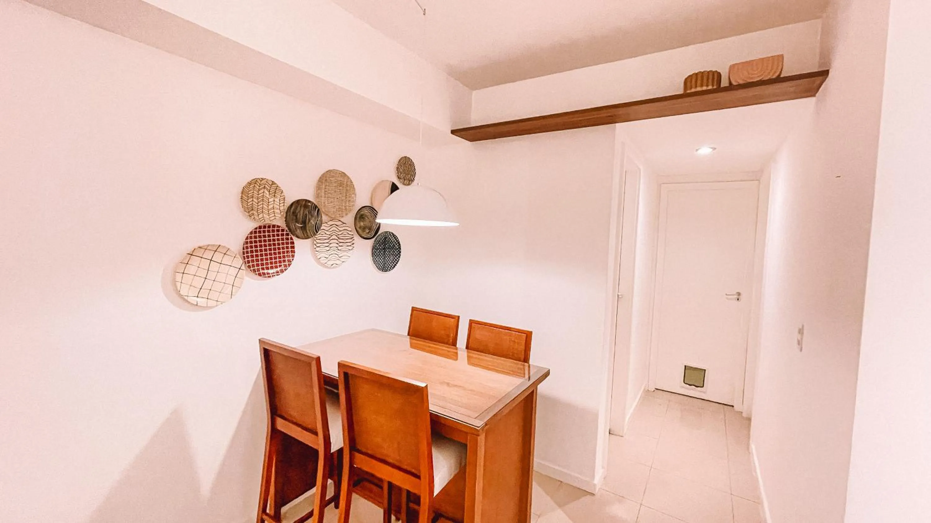 Dining area in Barra para casais e famílias