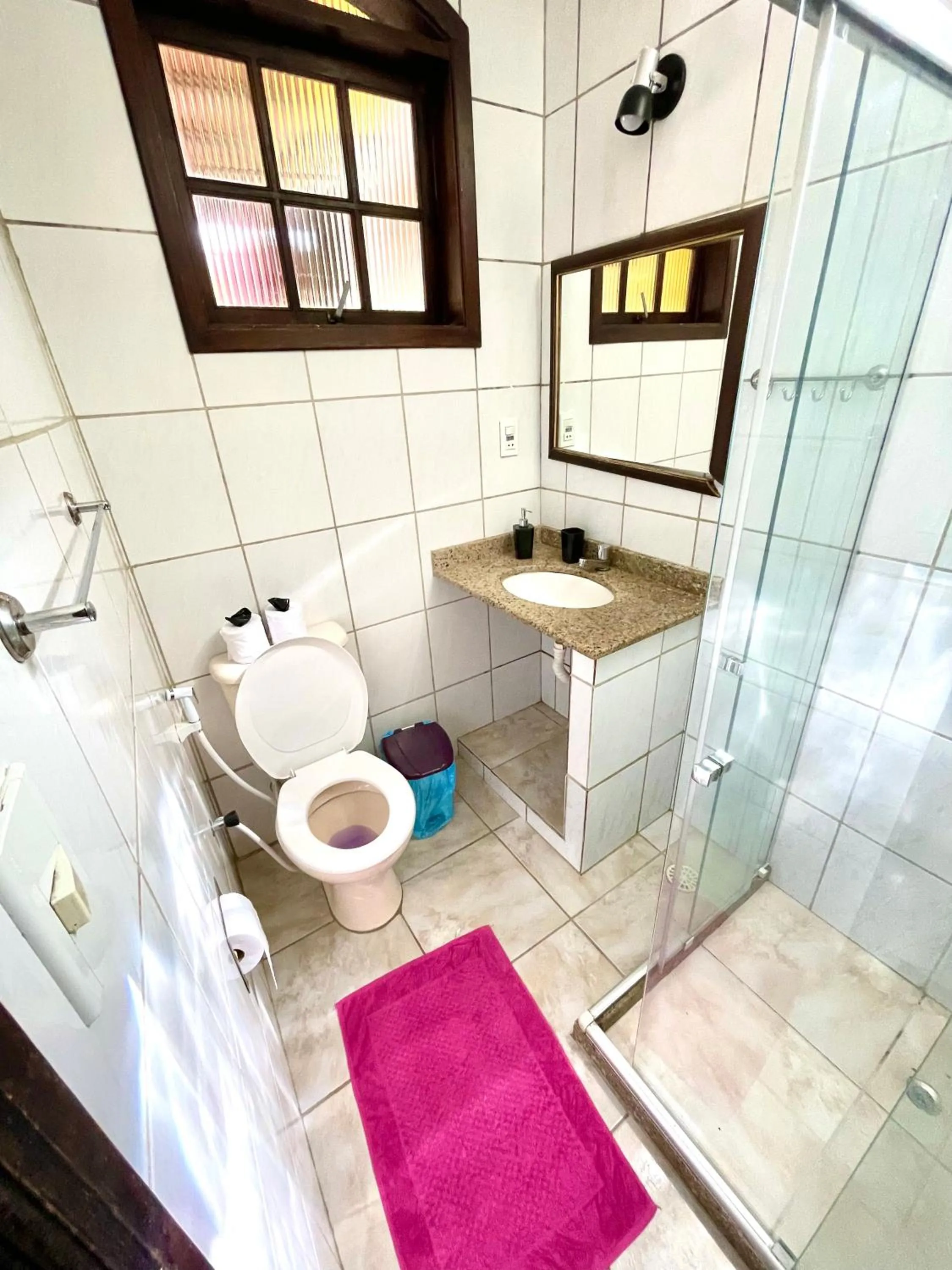 Shower in Pousada Toca dos Coelhos