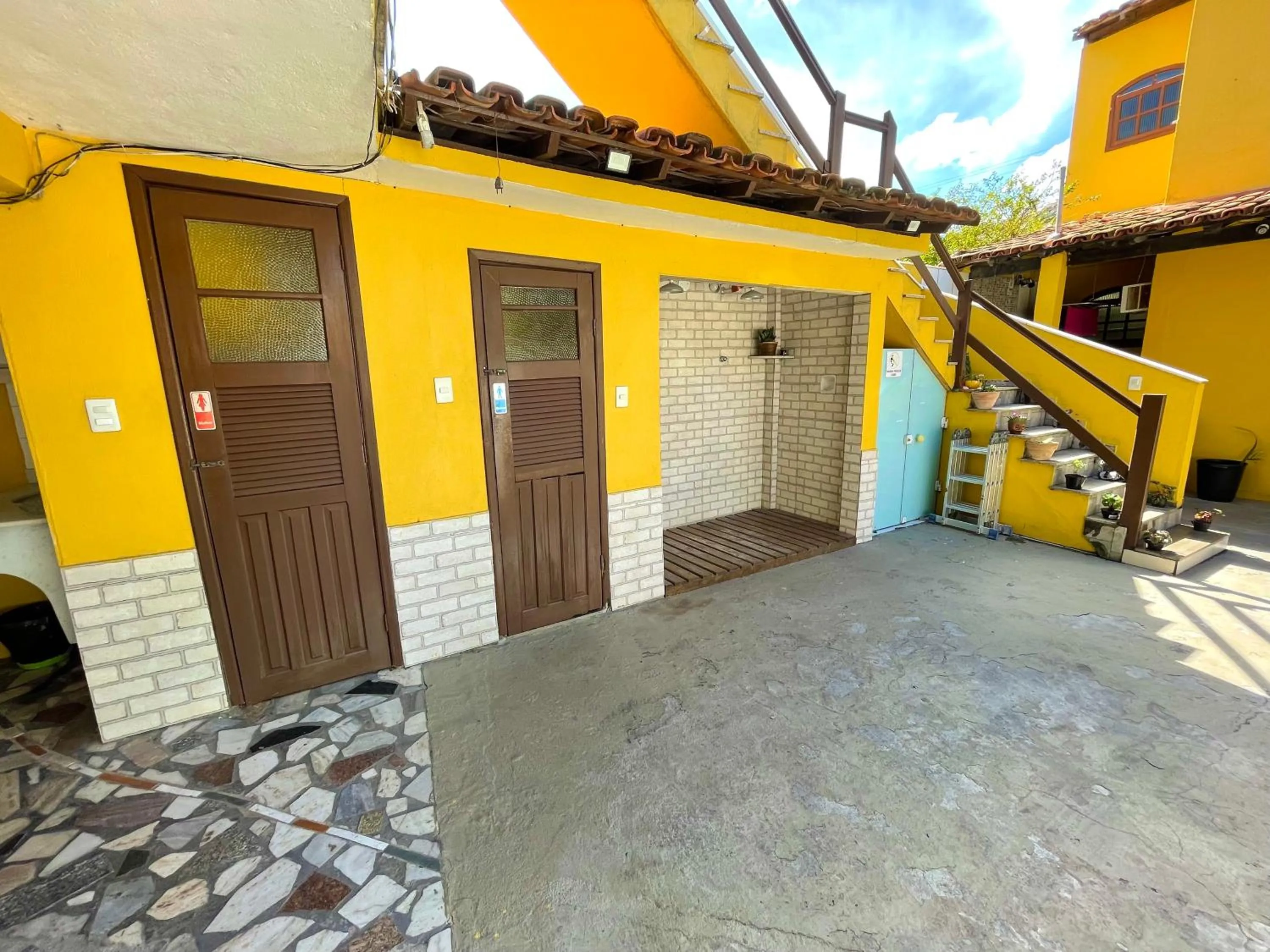 Shower in Pousada Toca dos Coelhos