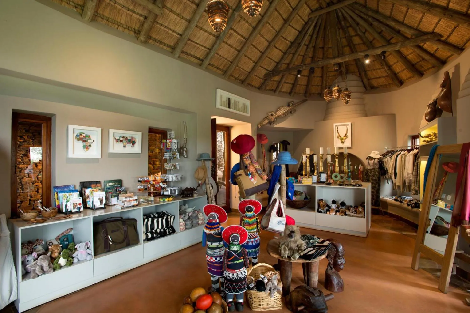 On-site shops in Madikwe Safari Lodge