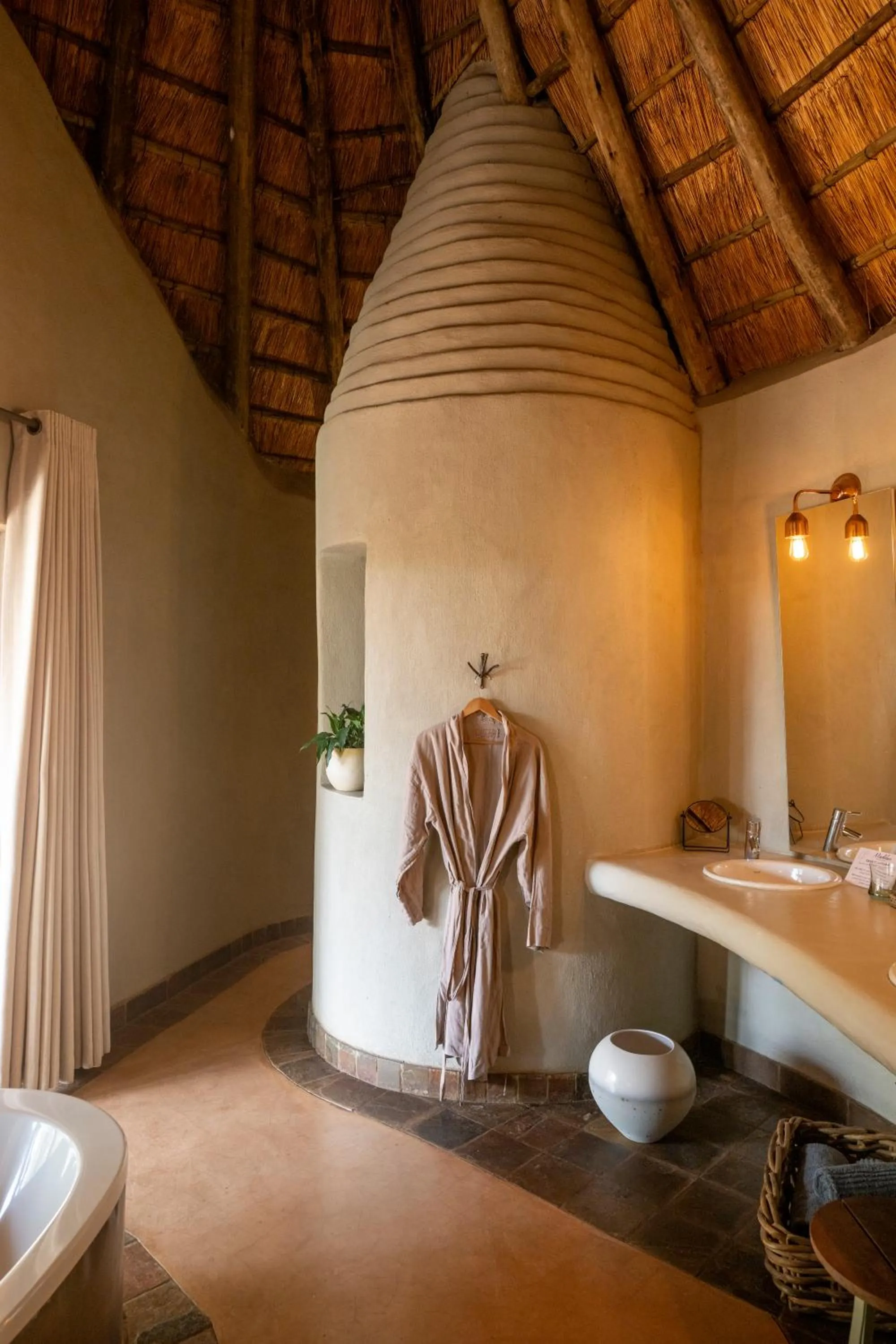 Bathroom in Madikwe Safari Lodge