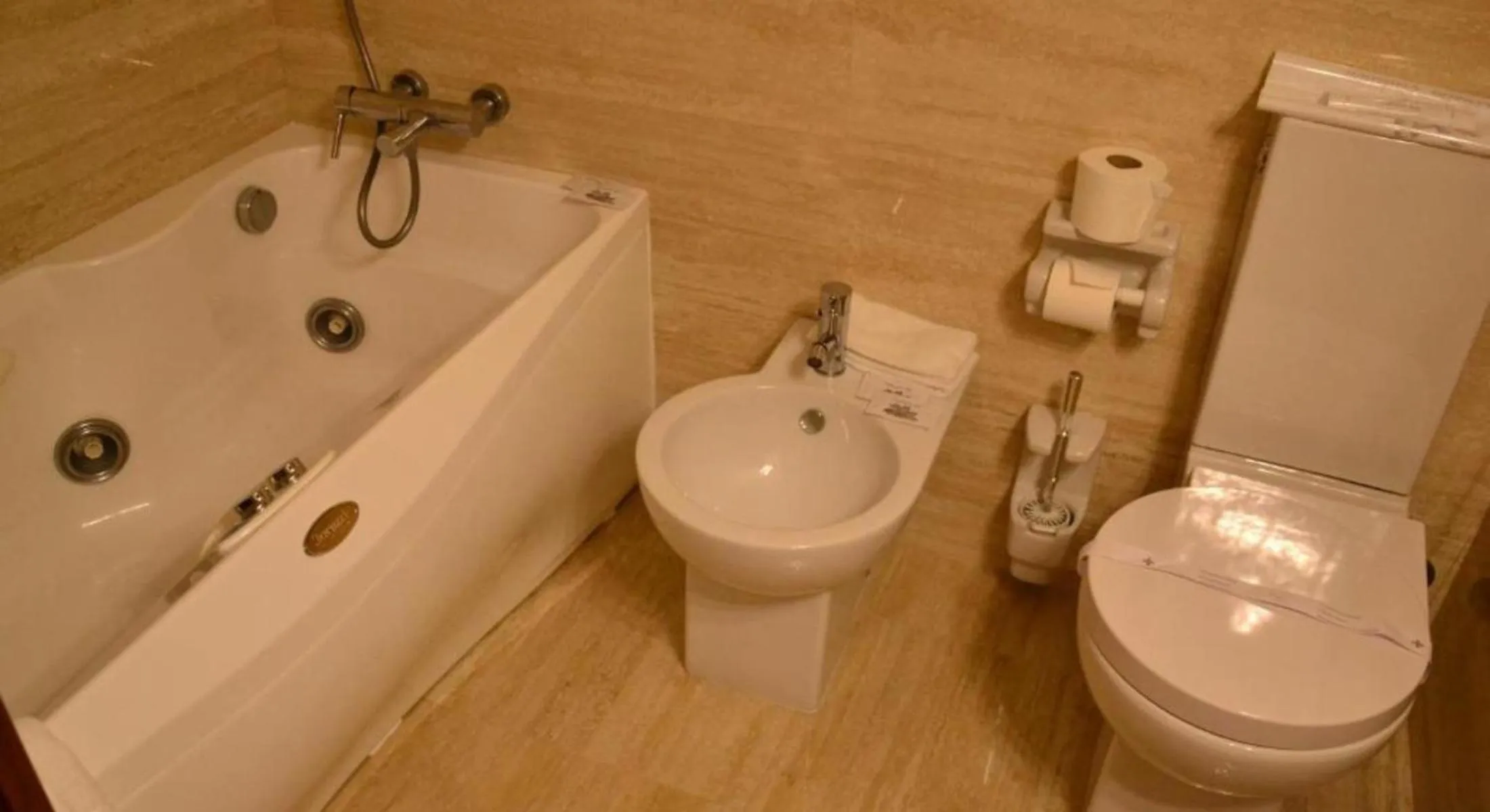 Toilet in Hotel Santo Andre