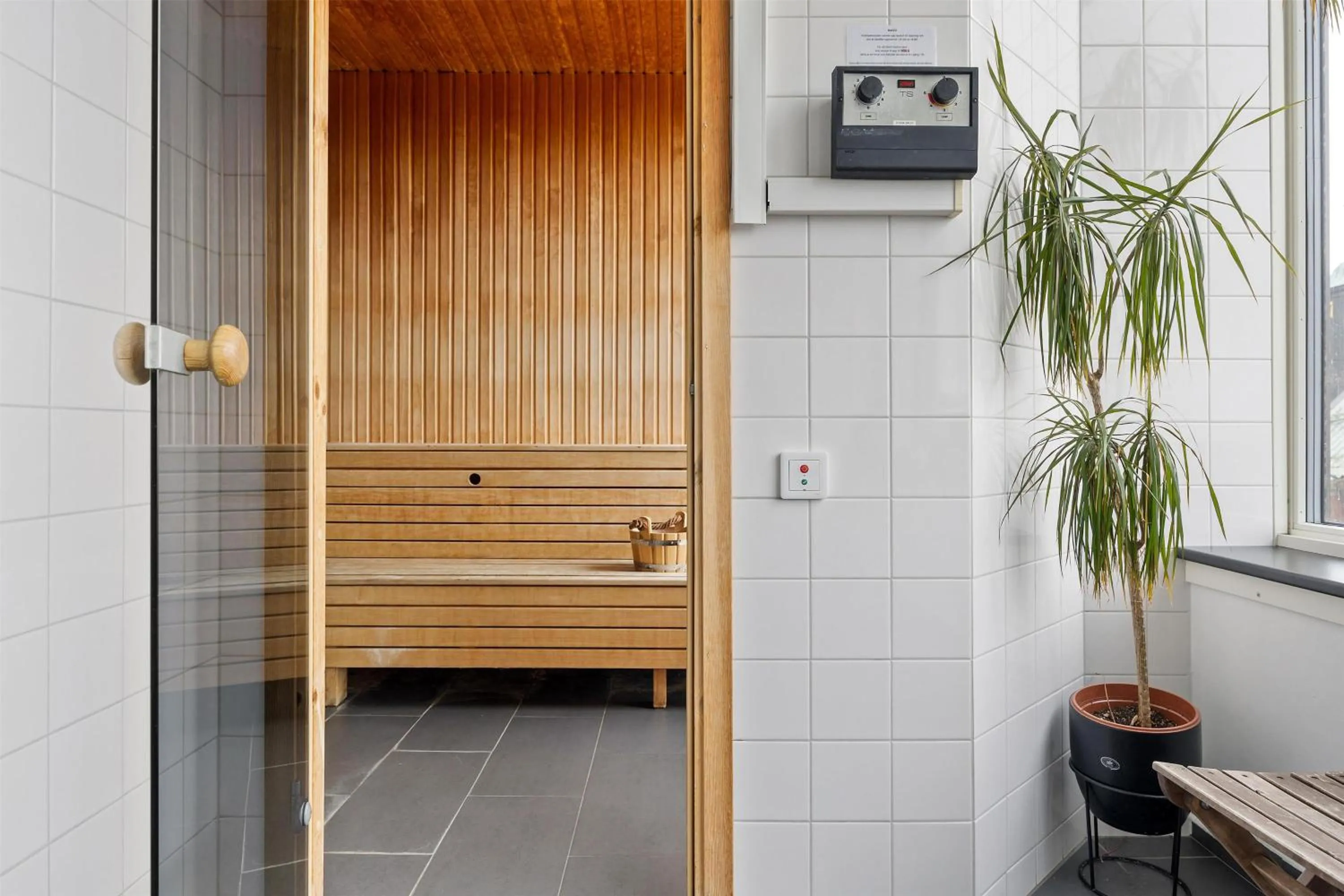 Spa and wellness centre/facilities in Best Western Hotel Norrkoping City