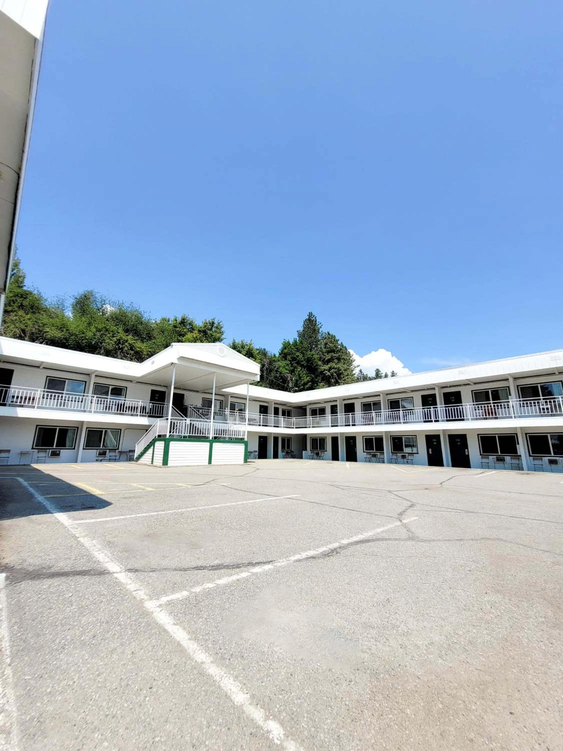 Property building in The Villager Inn Princeton Motel