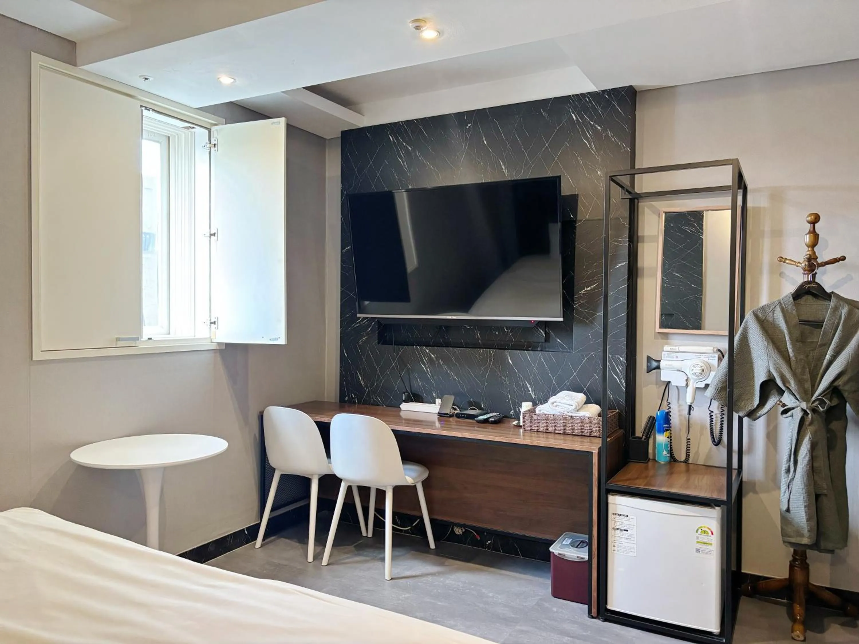 Bed in Dongdaemun Signature Tourist Hotel