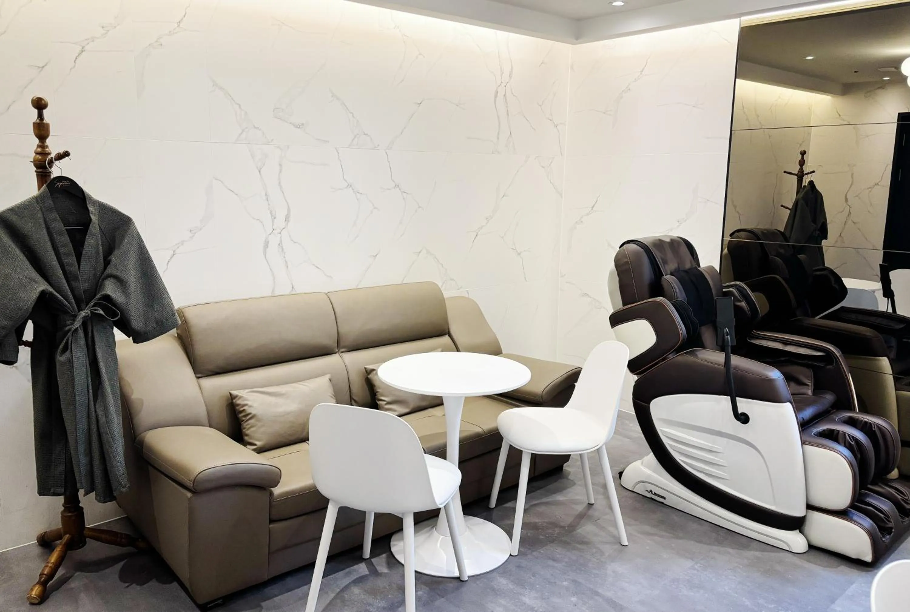 Dongdaemun Signature Tourist Hotel