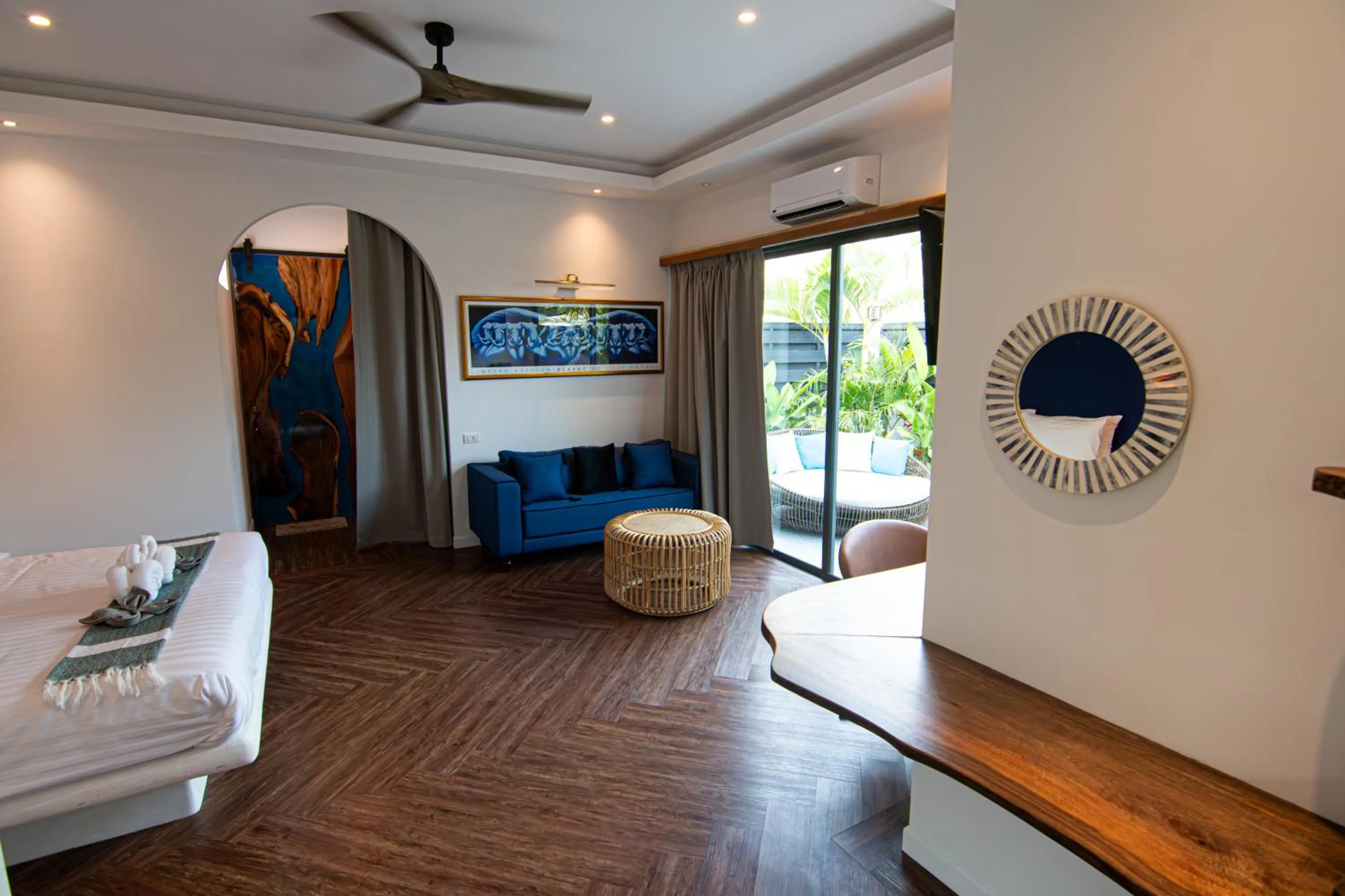 Bed in La Belle Vie - Boutique Hotel Adults Only