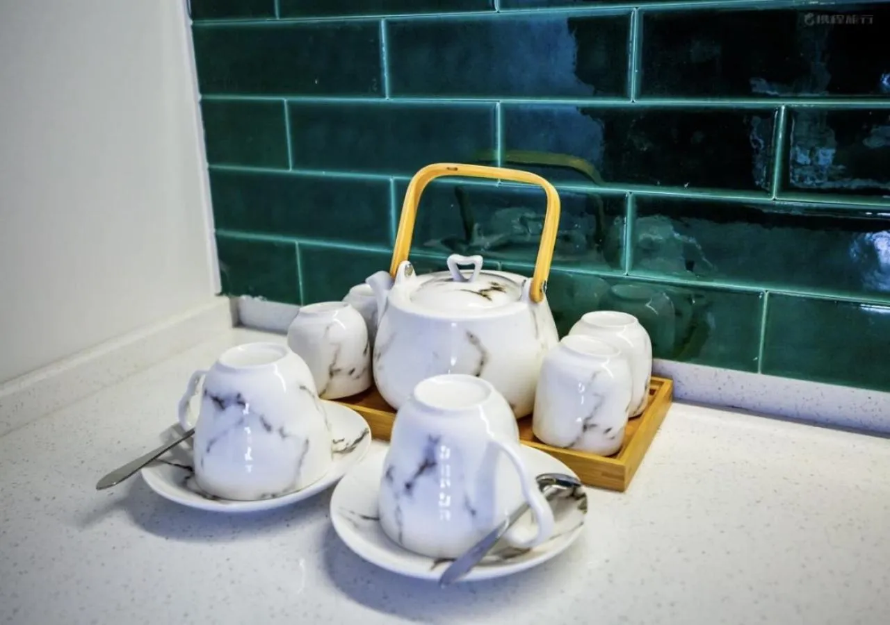 Coffee/tea facilities in Discovery Saipan Hotel