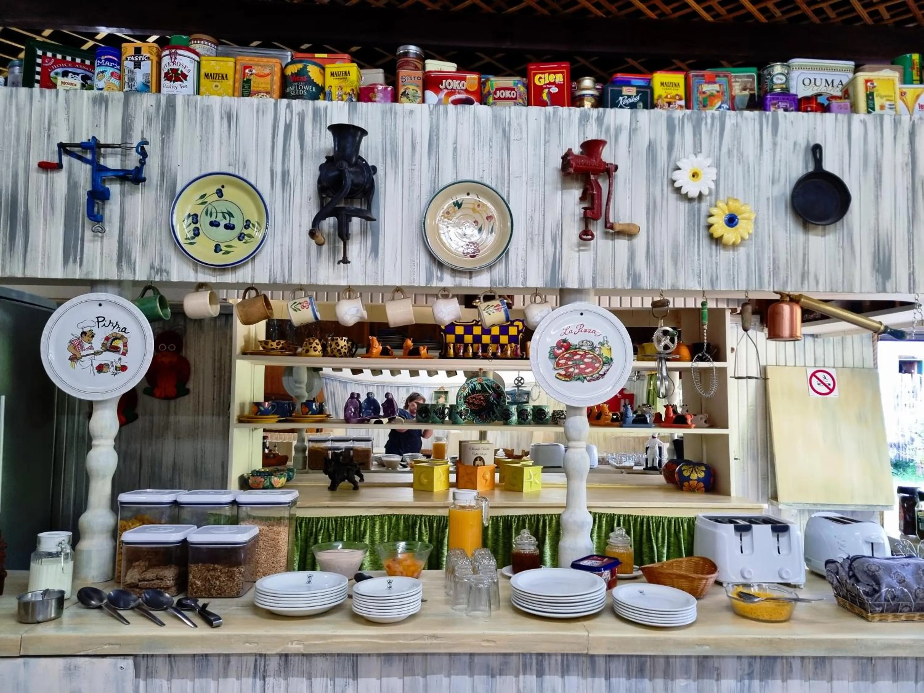 Restaurant/places to eat in Mountain View Country Inn