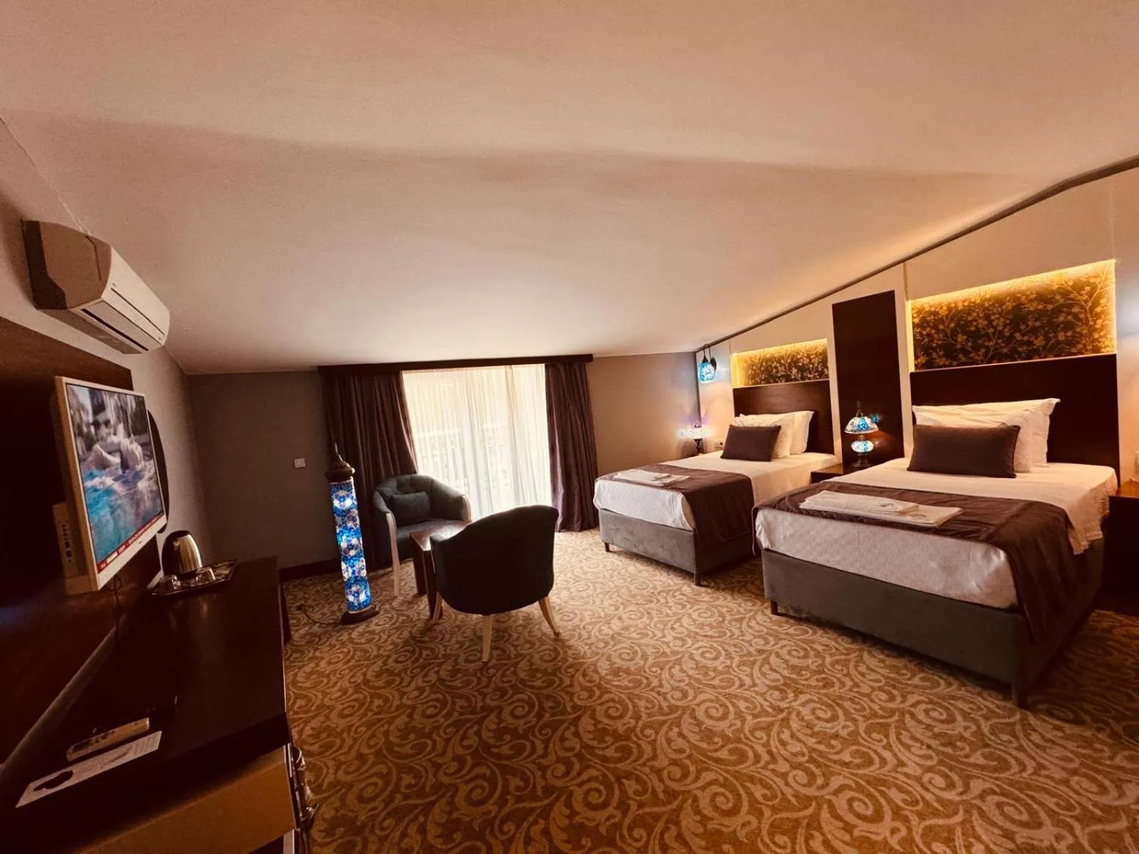 Bed in Pamukkale Whiteheaven Suite Hotel