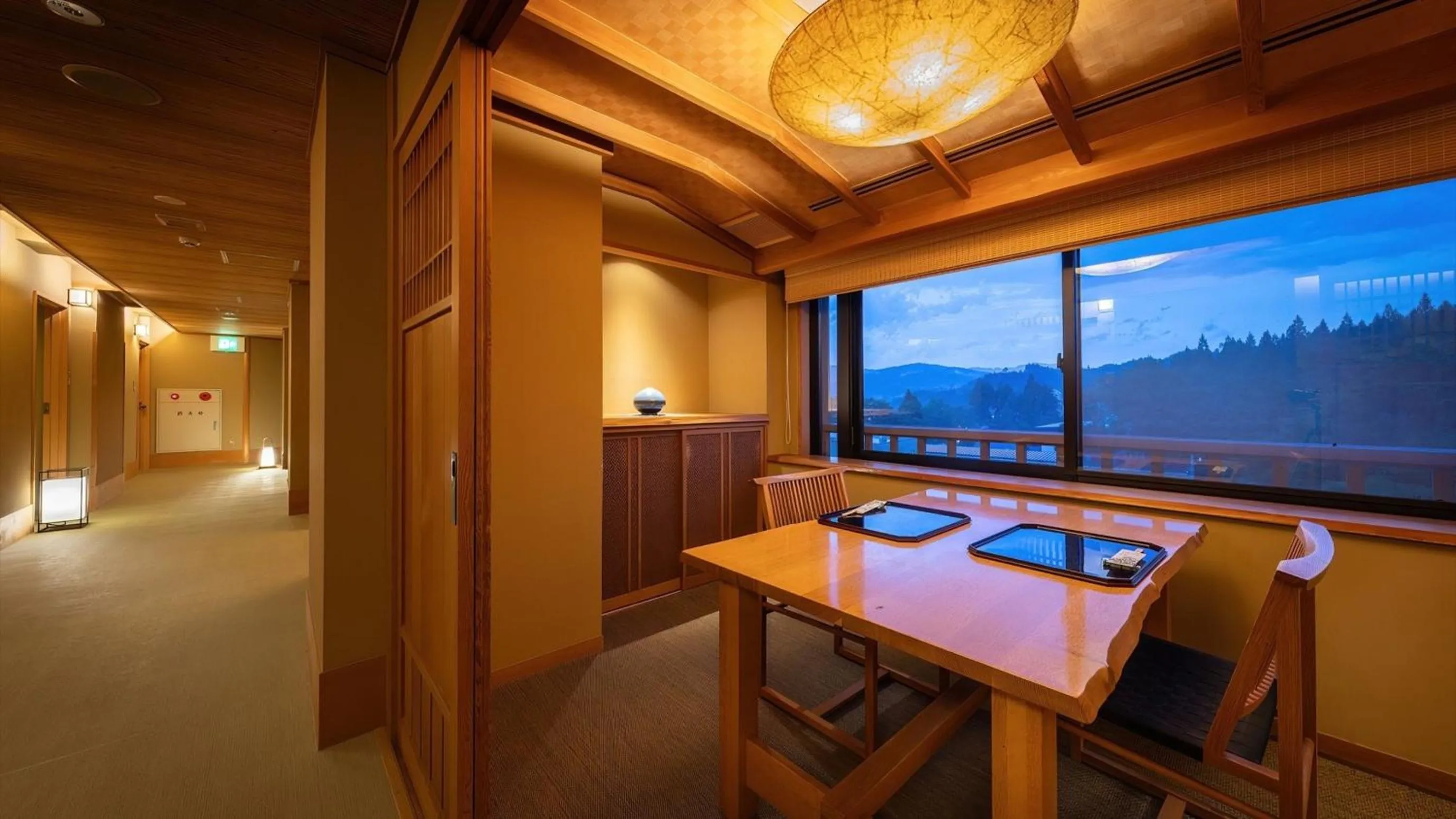 Dining area in Kashintei Shirahama