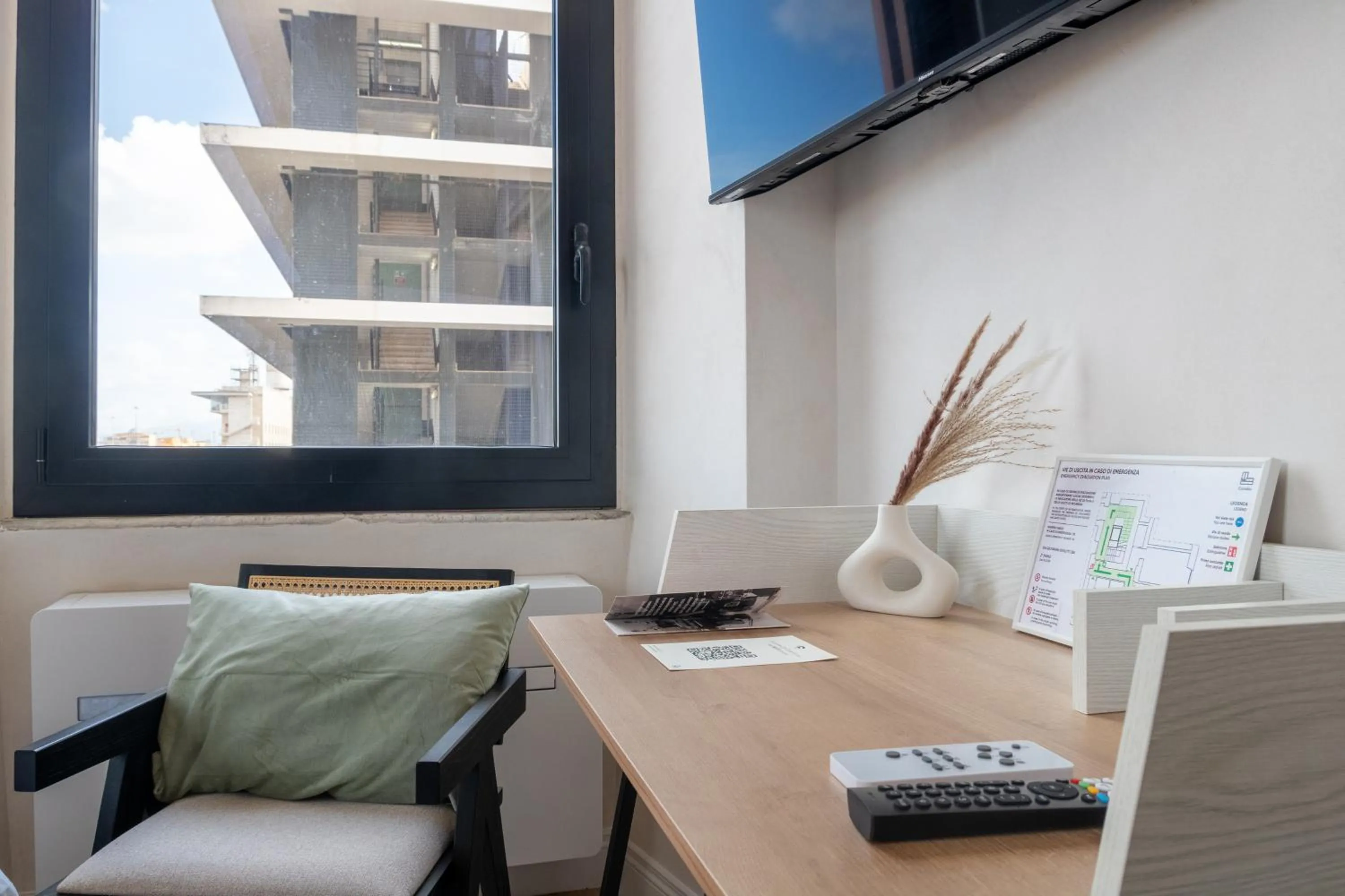 Seating area in Cunabu Apartments