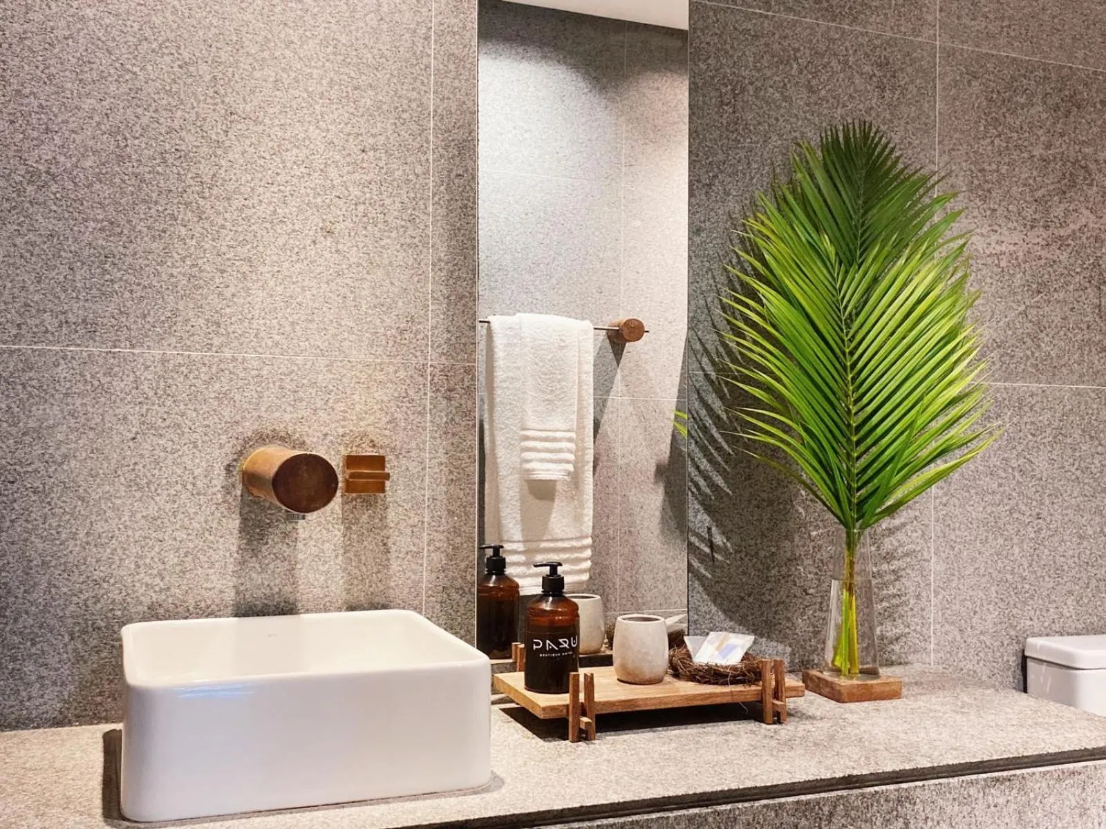 Bathroom in Paru Boutique Hotel