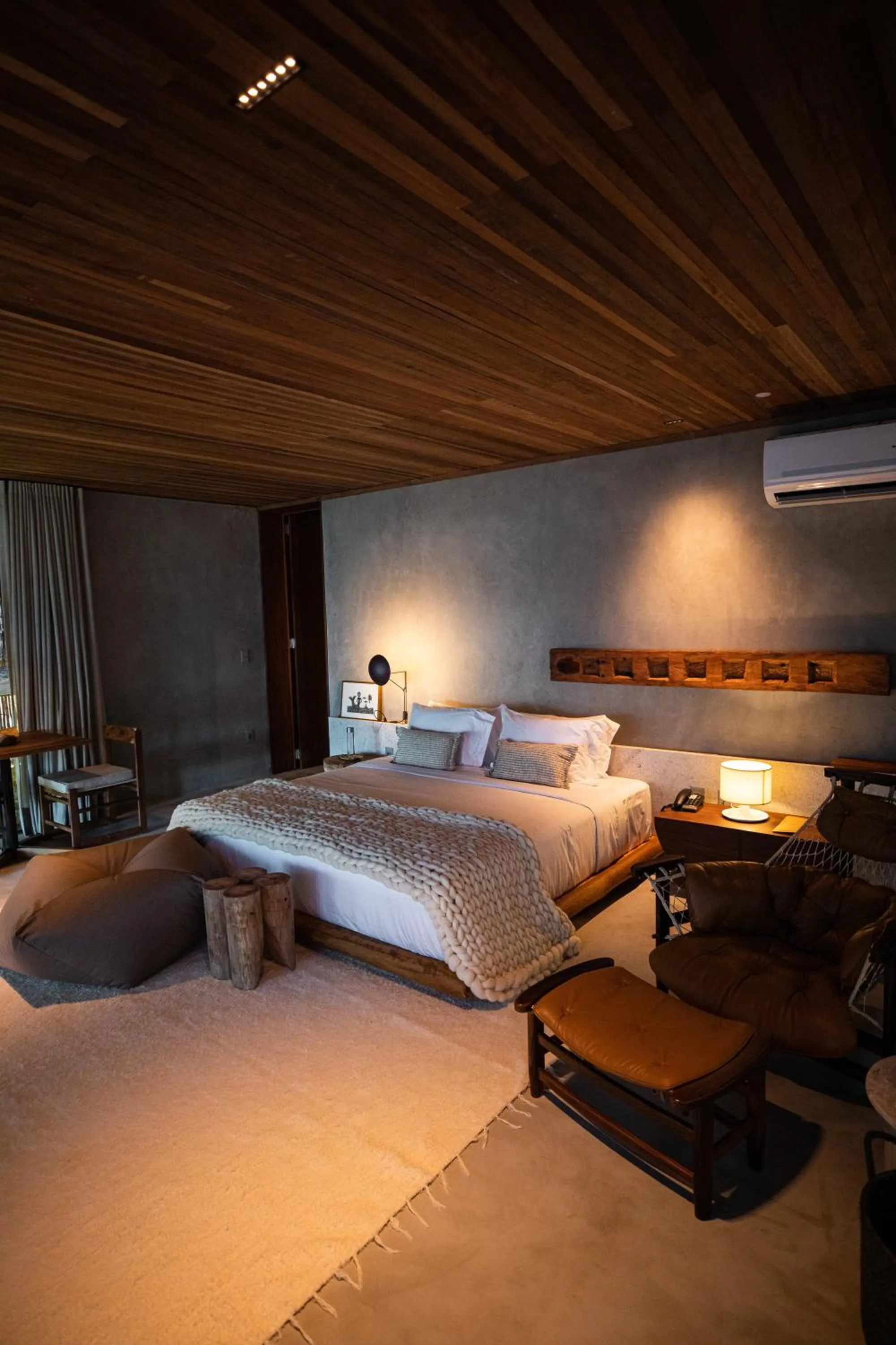 Bed in Paru Boutique Hotel