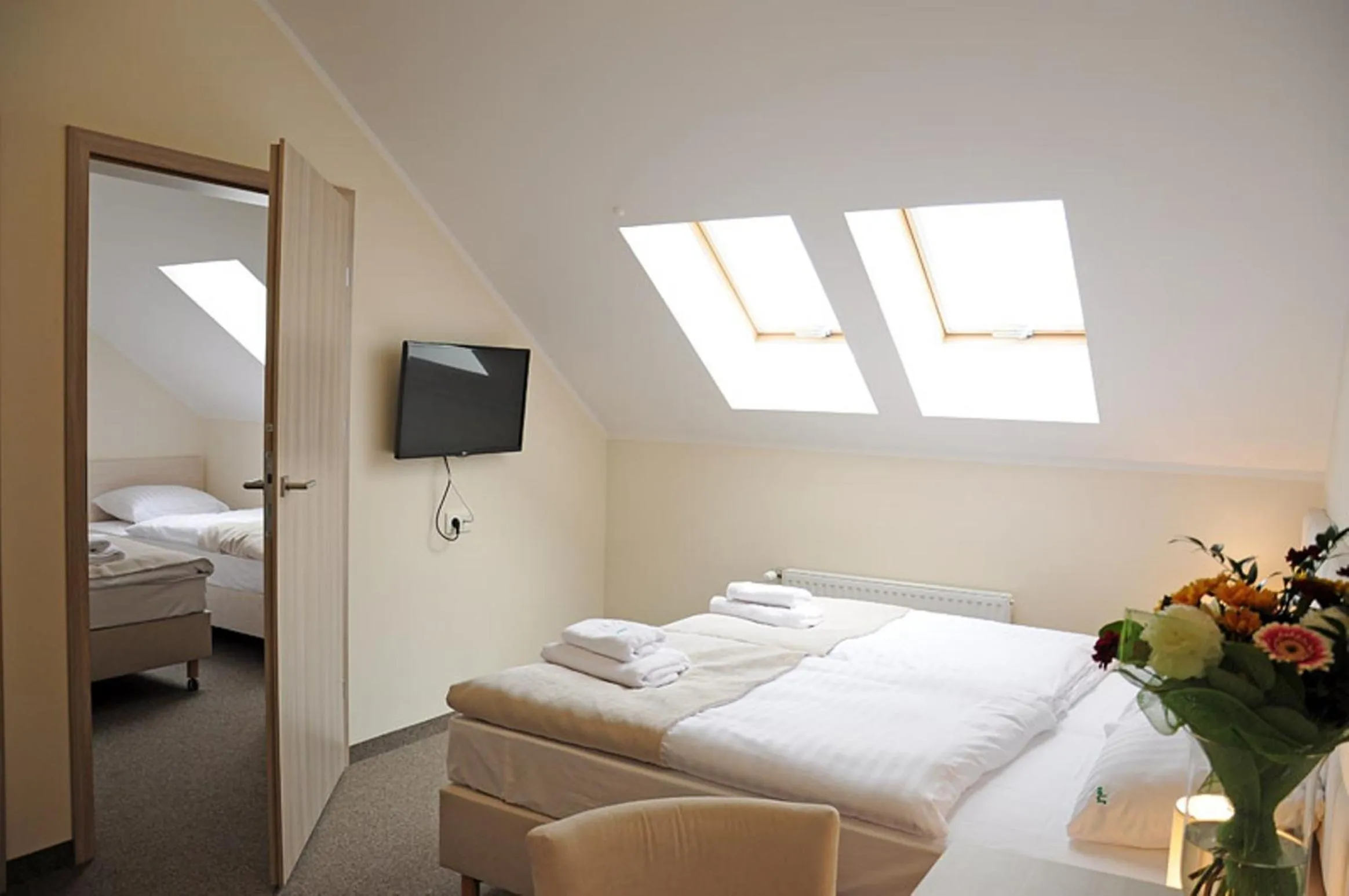 Photo of the whole room, Bed in Golf Zajazd Zajączkowo