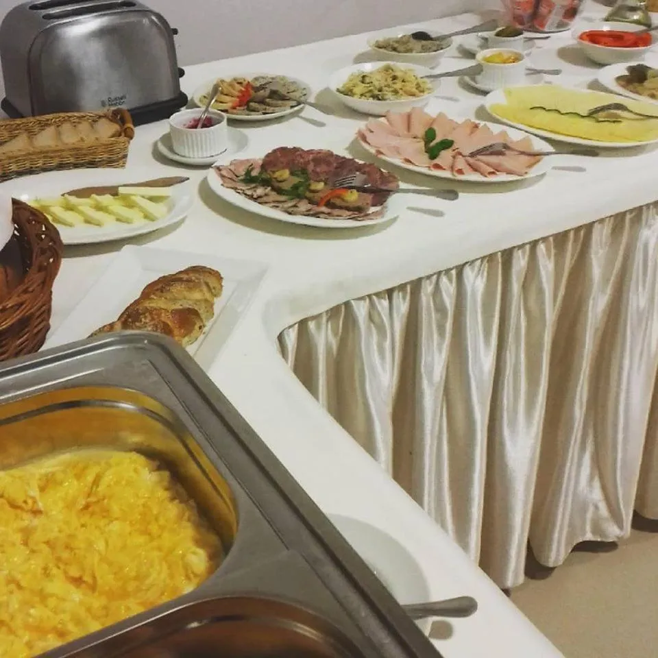 Buffet breakfast in Golf Zajazd Zajączkowo