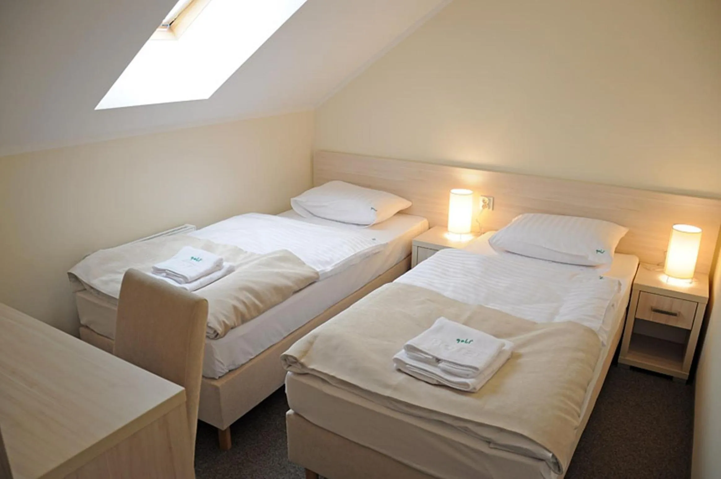 Bed in Golf Zajazd Zajączkowo