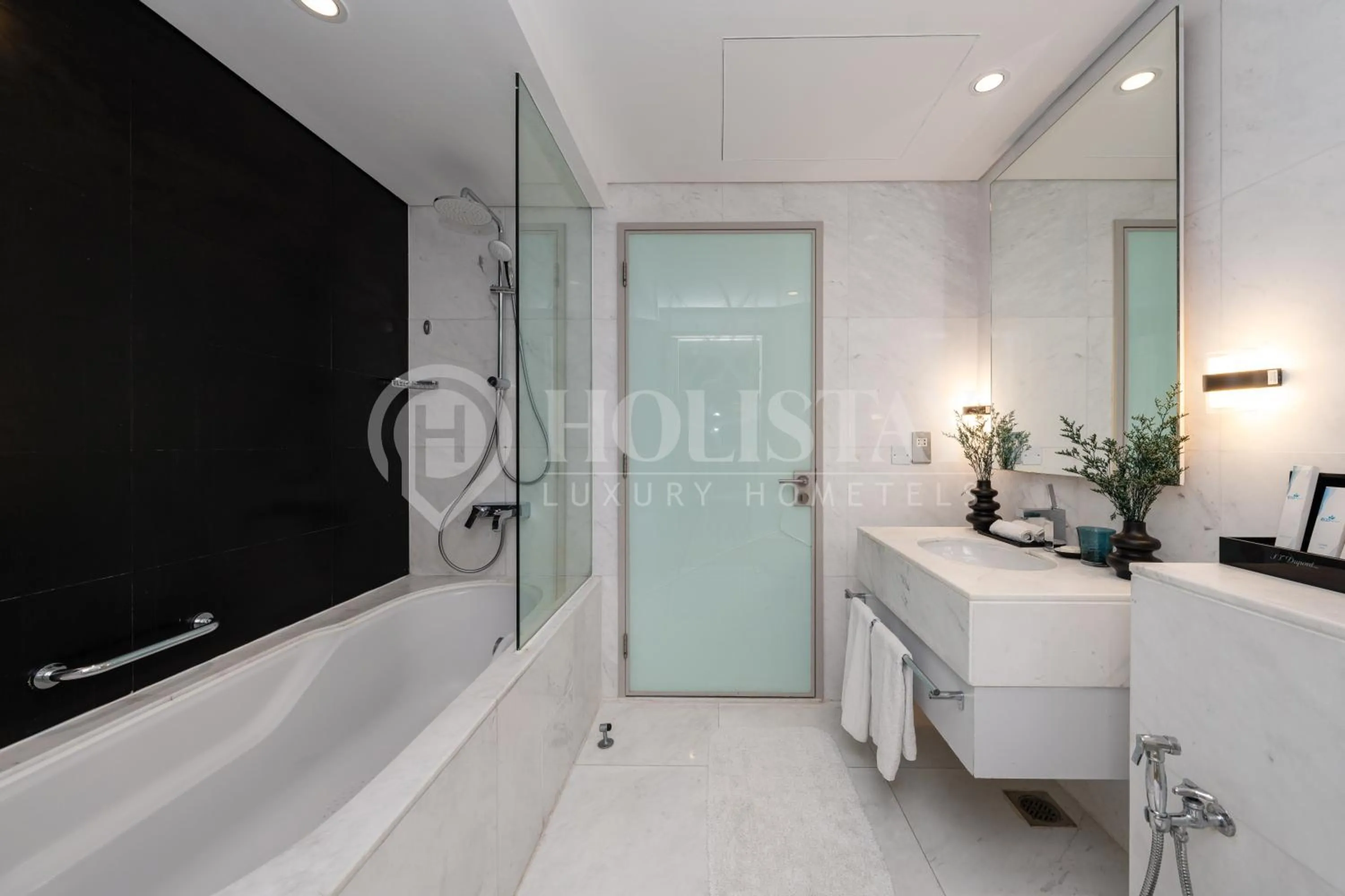 Bathroom in Holistay Luxury Homes - Burj khalifa view - Direct Access Dubai Mall