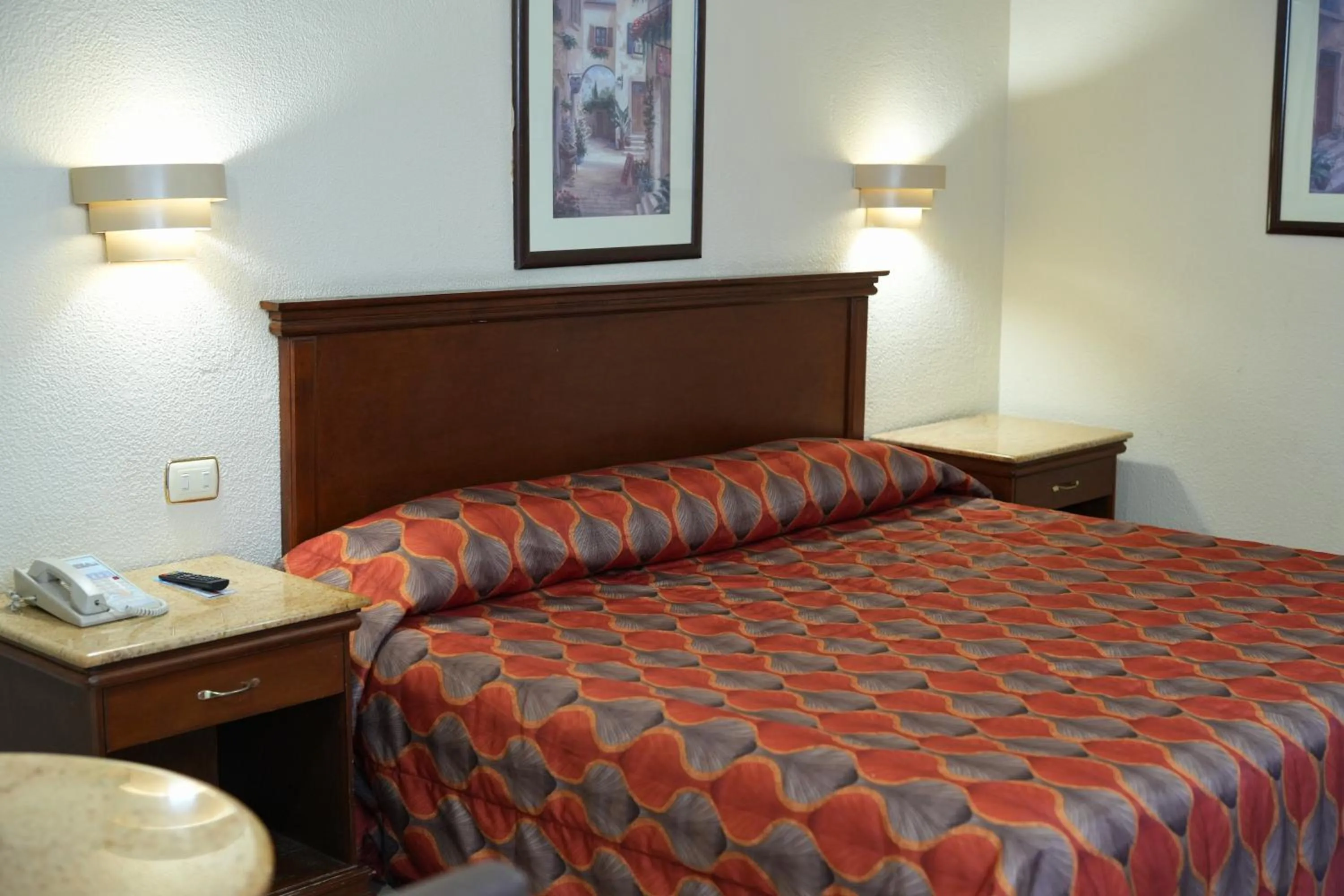 Bed in Hotel San Angel