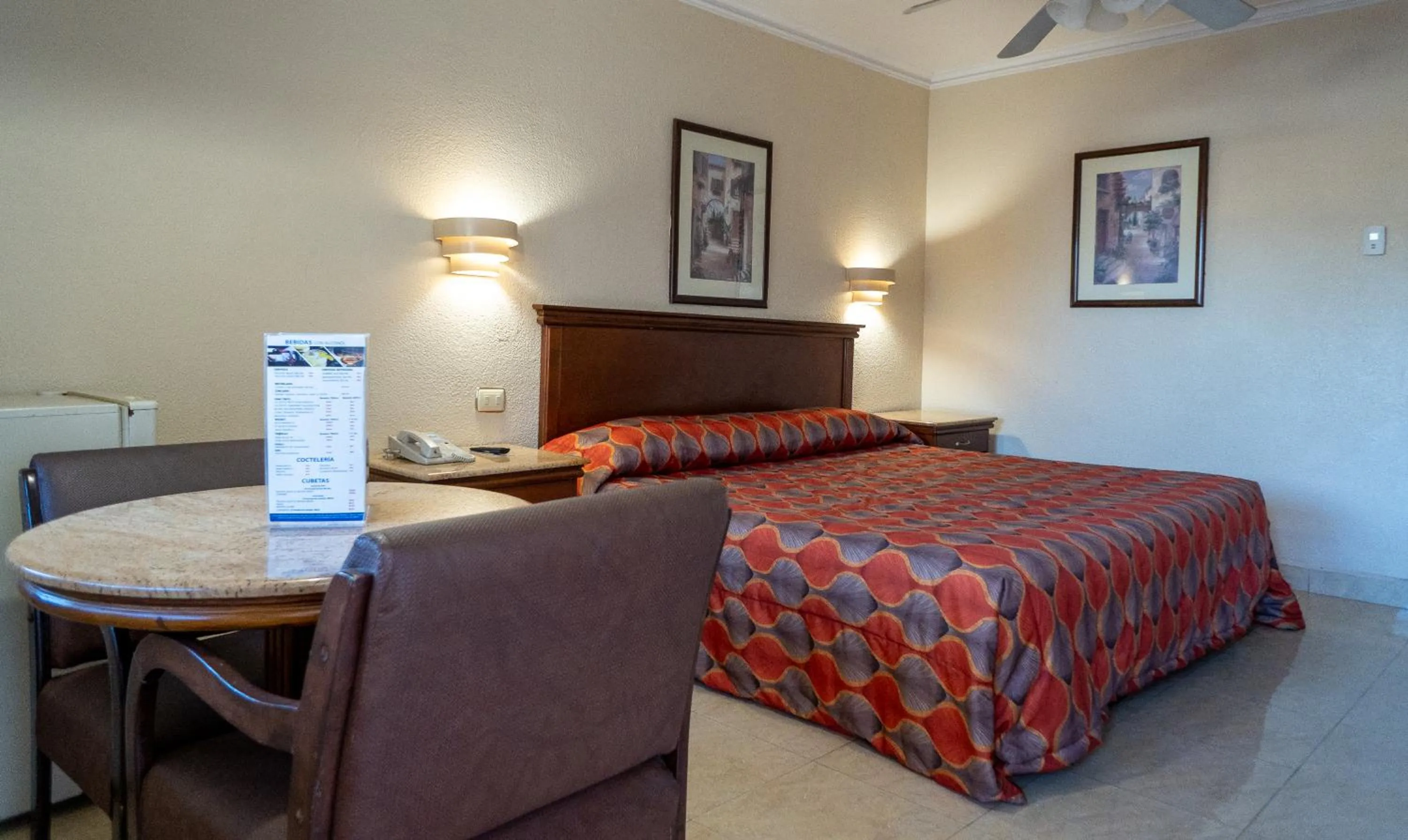 Bed in Hotel San Angel