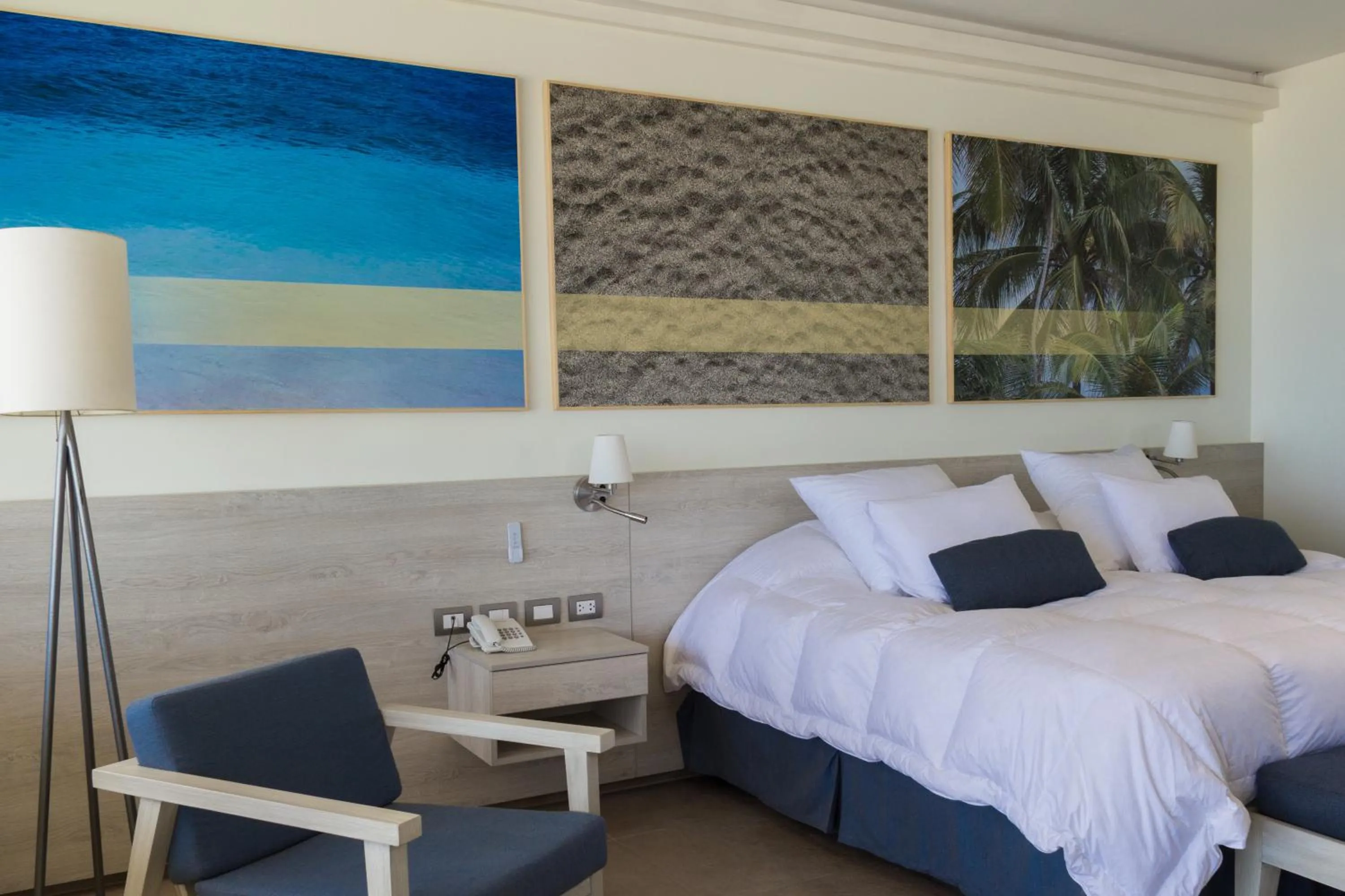 Bedroom, Bed in Punta Sal Suites & Bungalows Resort